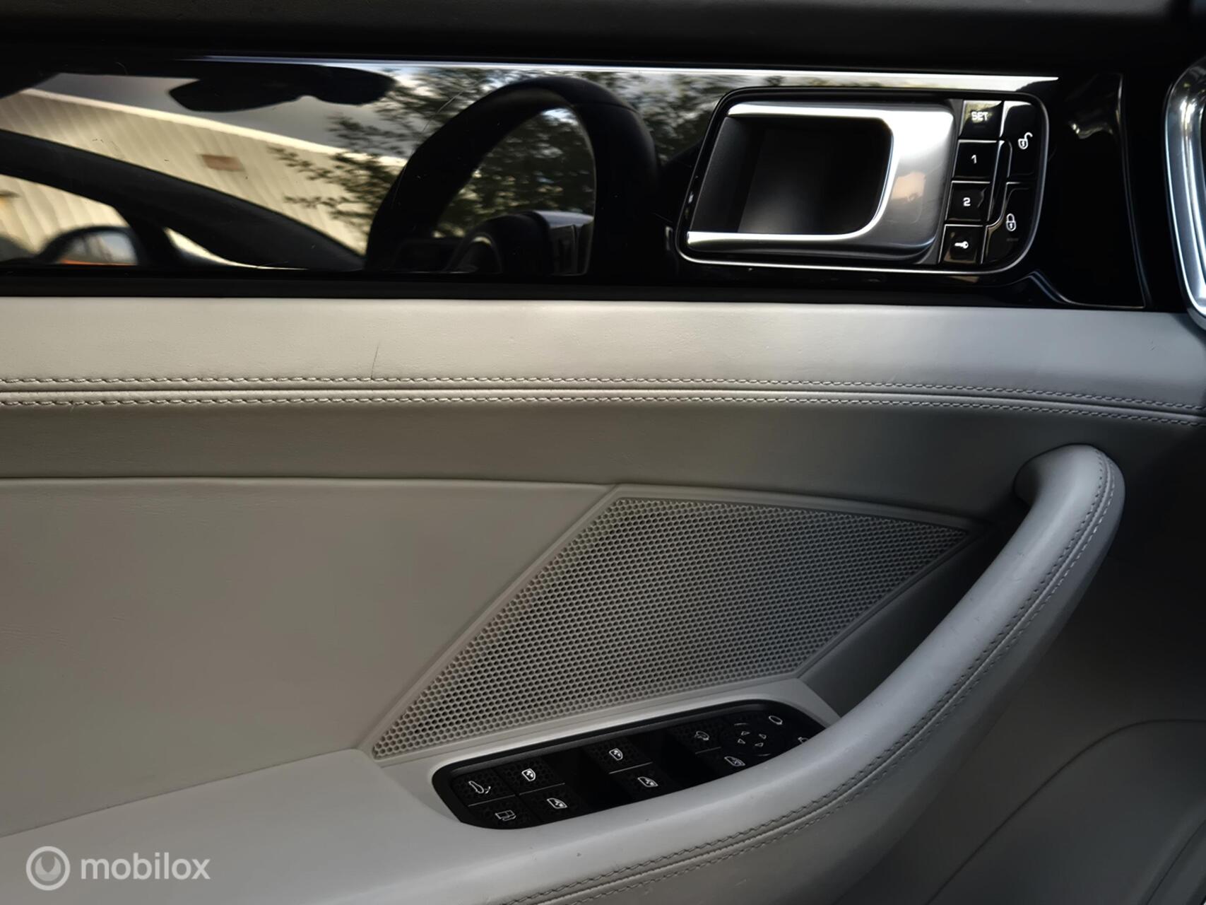 Foto van Porsche Panamera