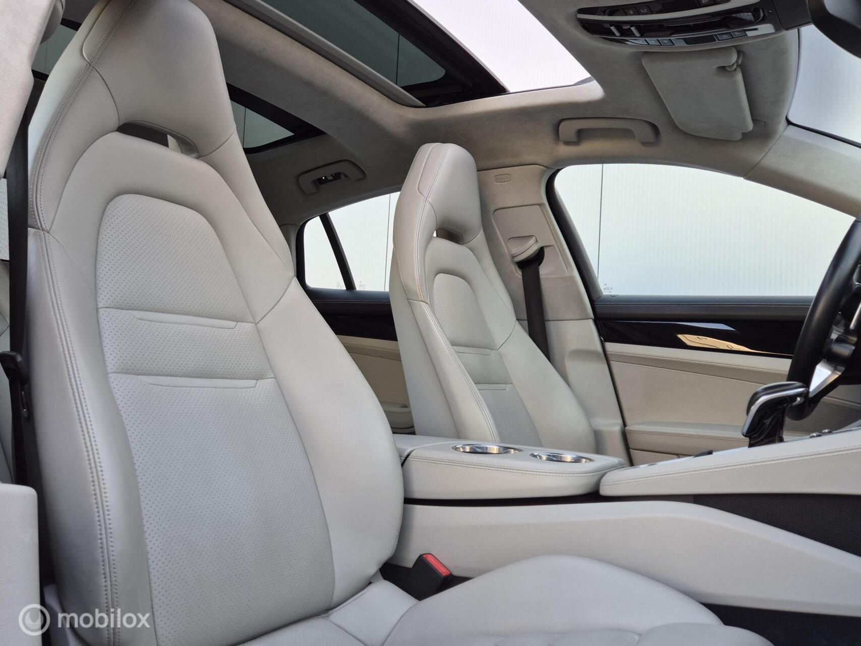 Foto van Porsche Panamera