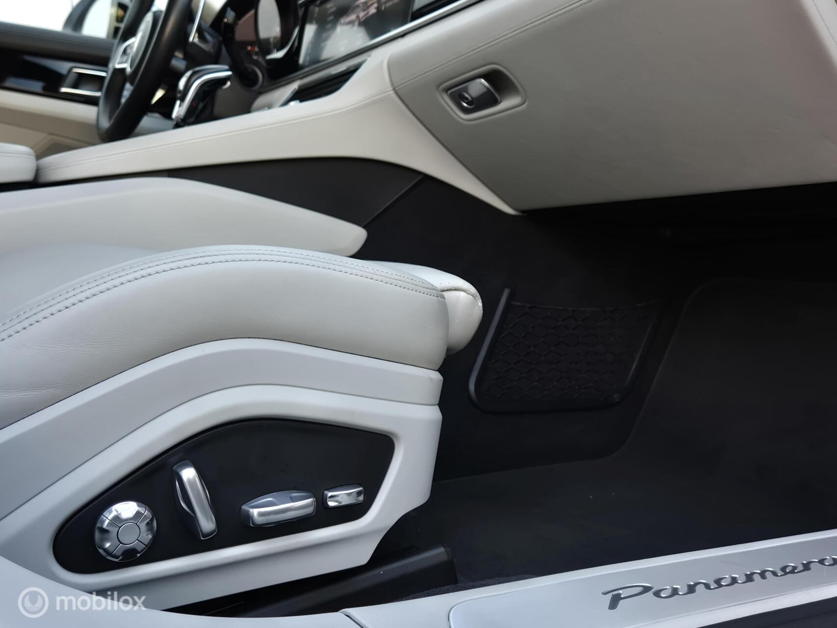 Foto van Porsche Panamera