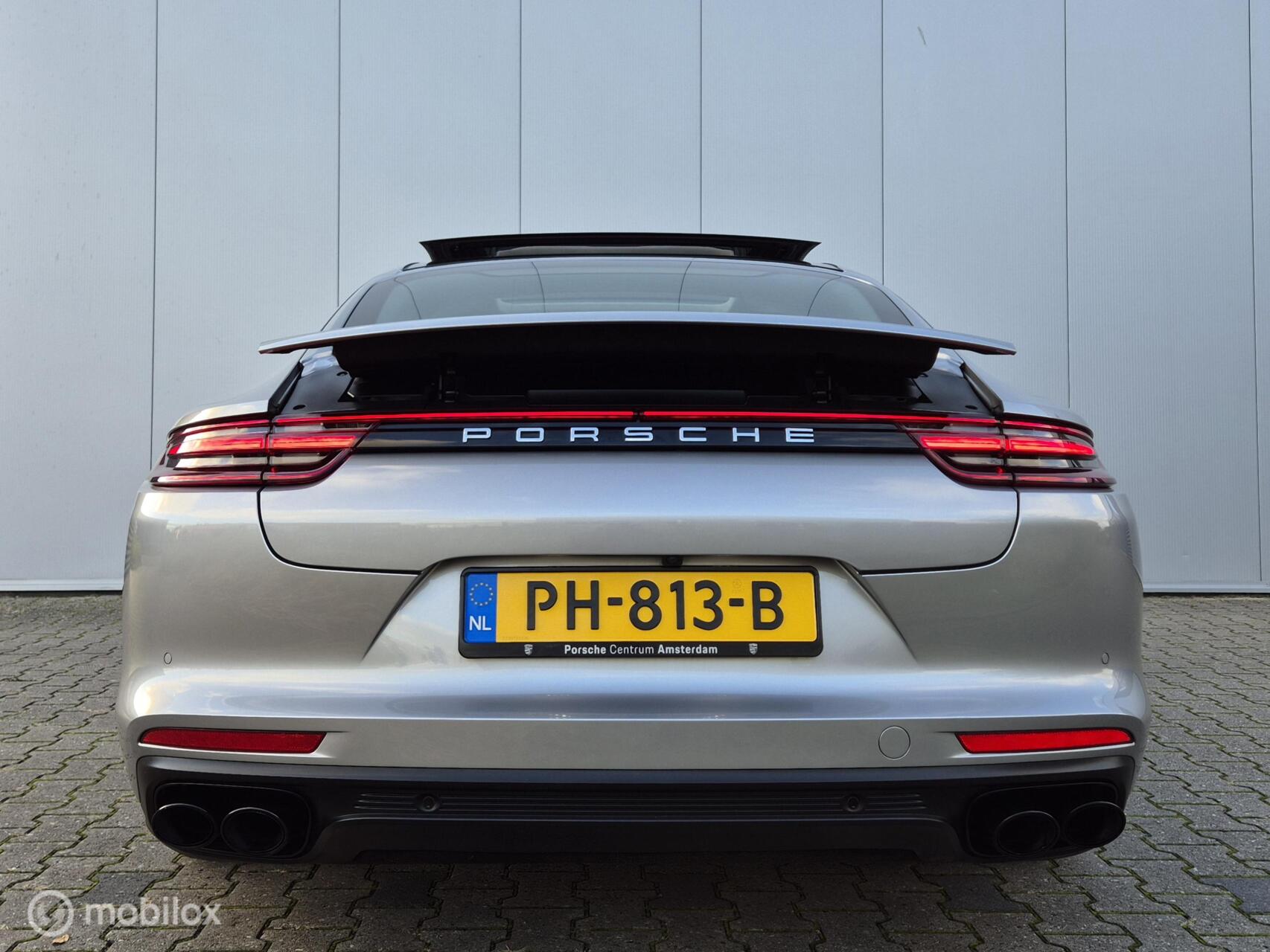 Foto van Porsche Panamera