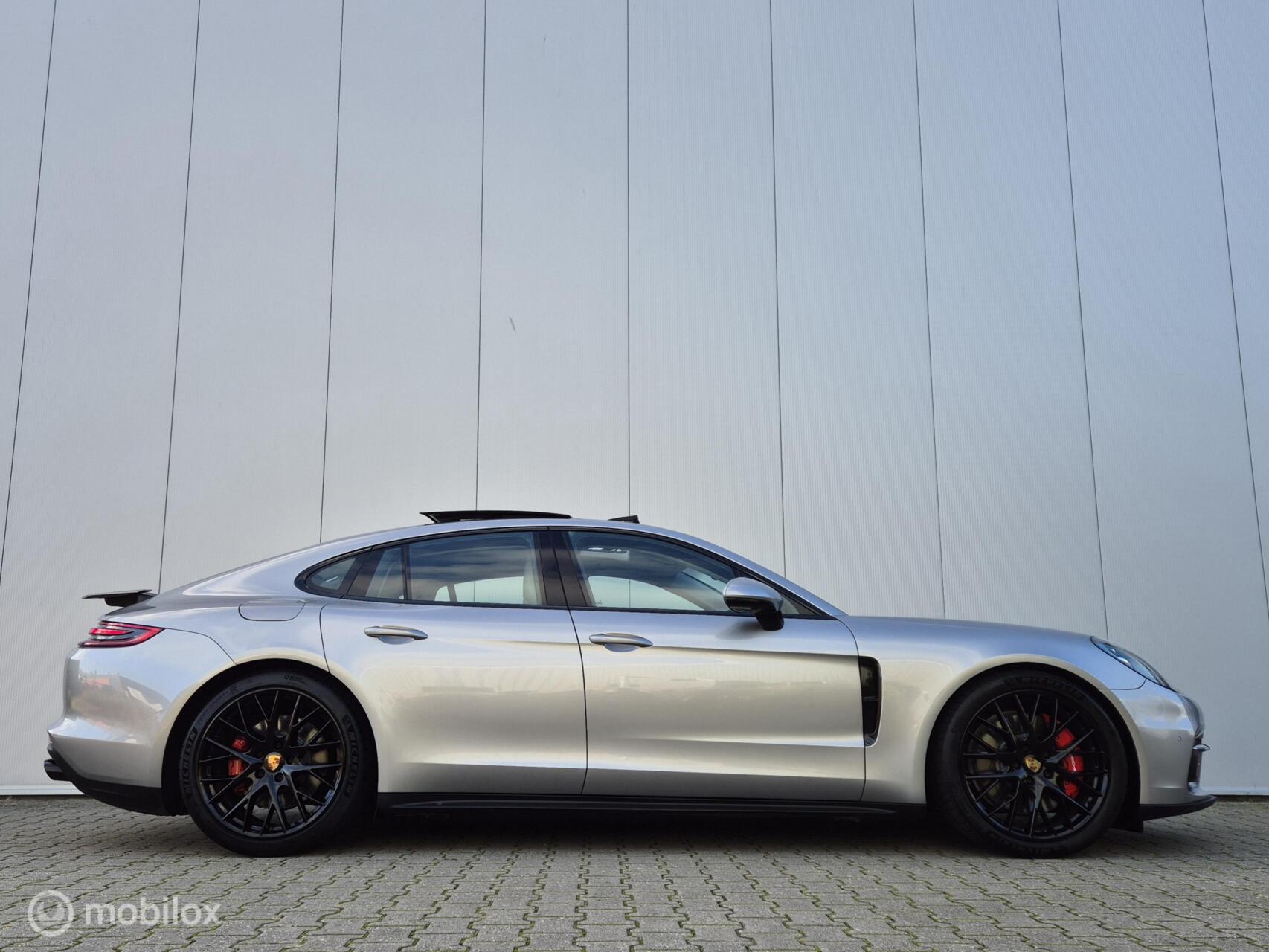 Foto van Porsche Panamera