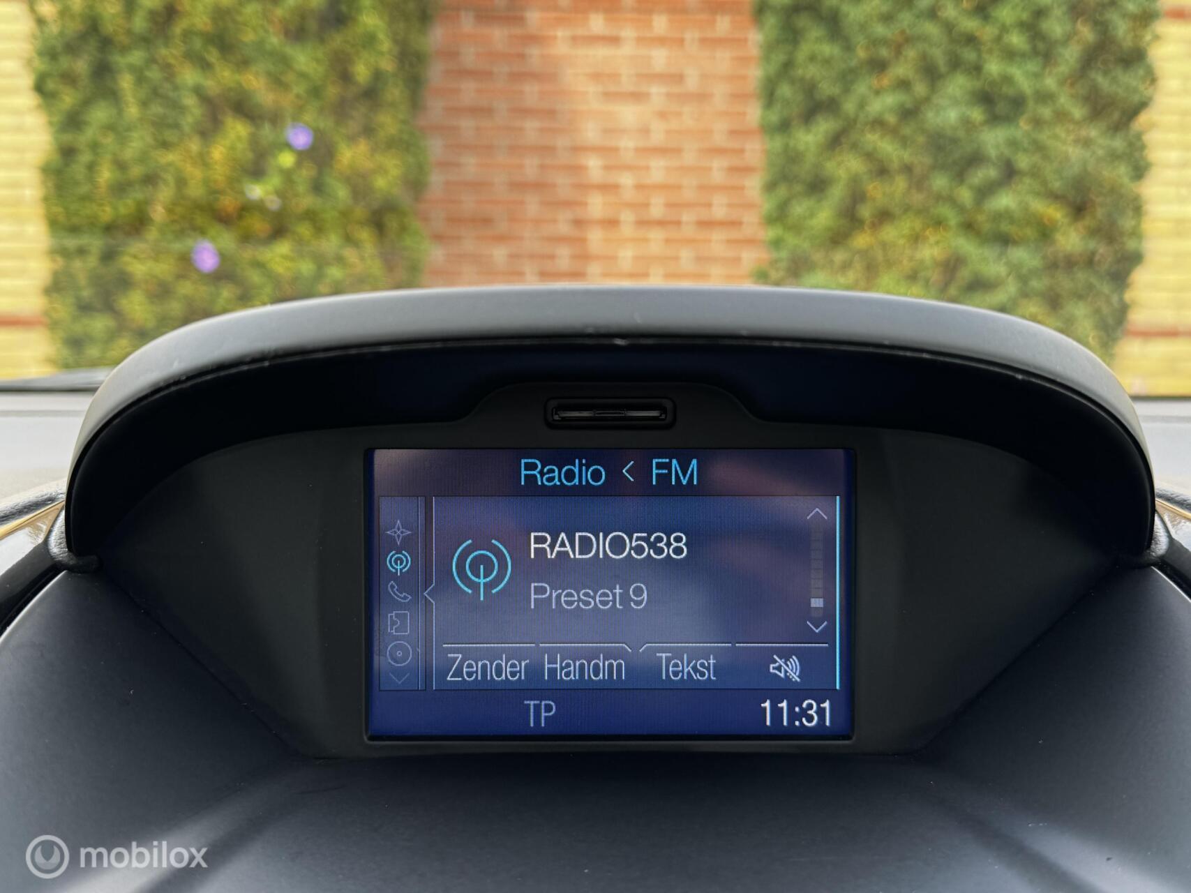 Foto van Ford B-max
