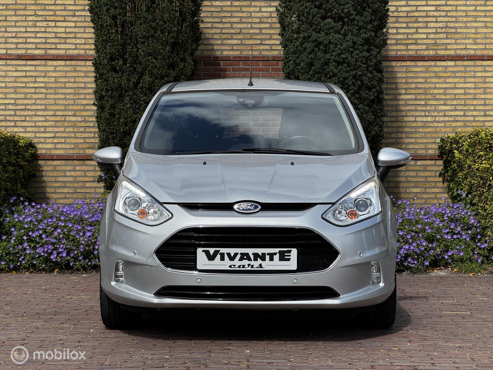 Foto van Ford B-max