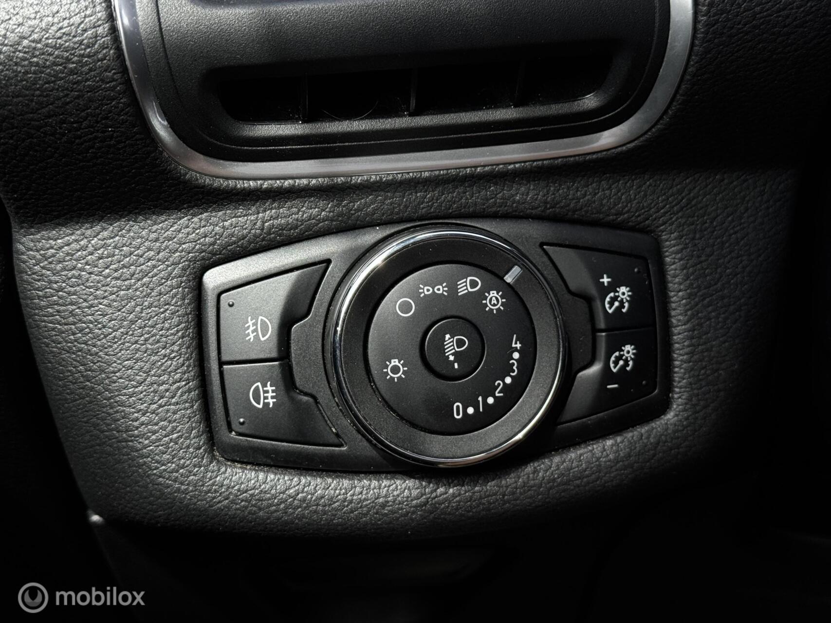Foto van Ford B-max