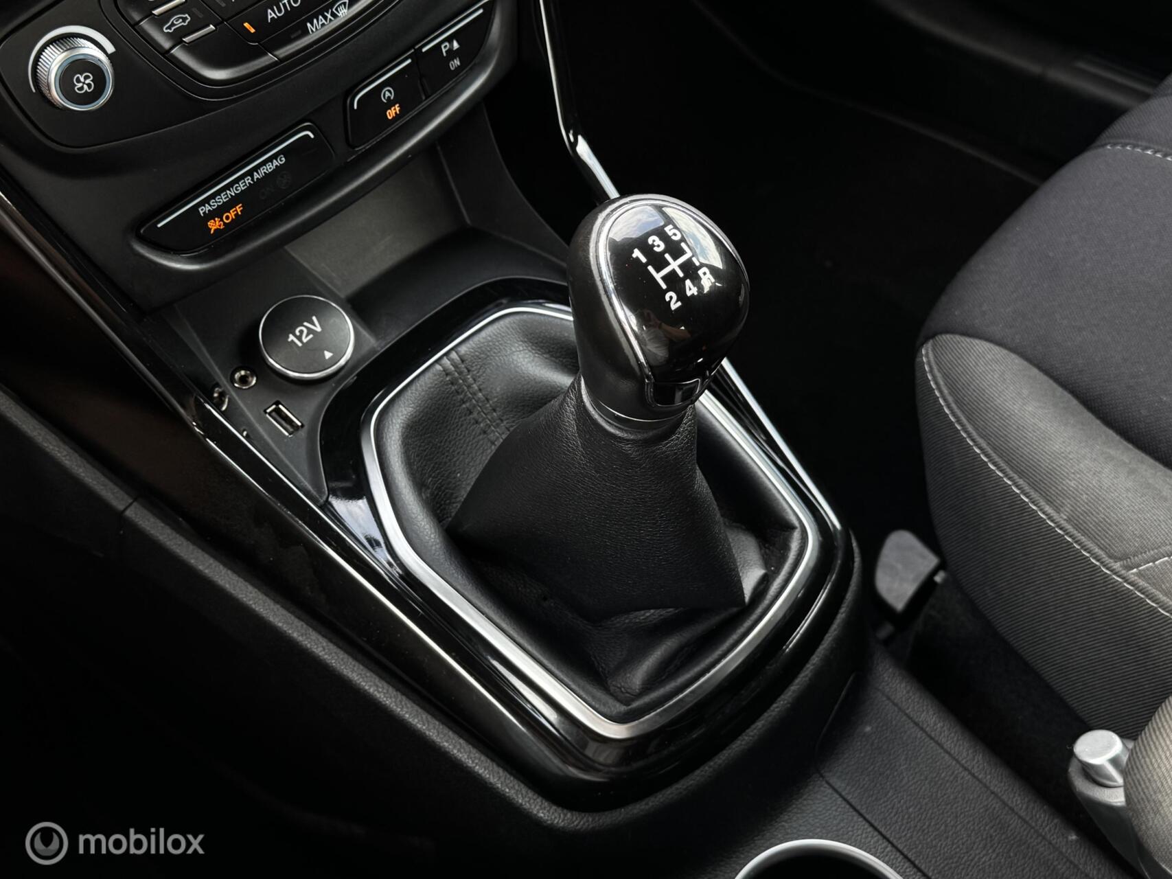 Foto van Ford B-max