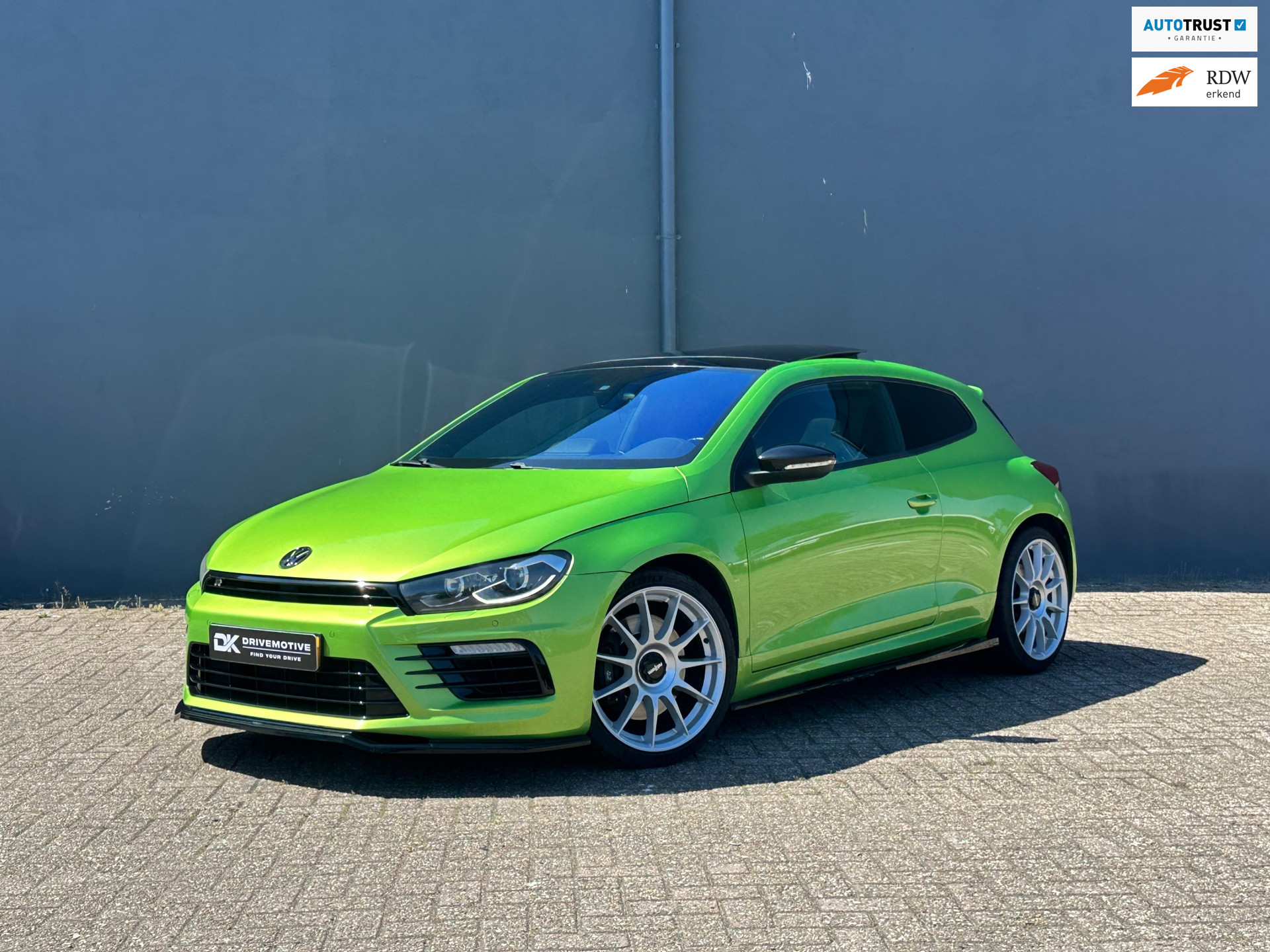 Volkswagen Scirocco 2.0 TSI R - 6R Kuipstoelen 2015 - voorkant