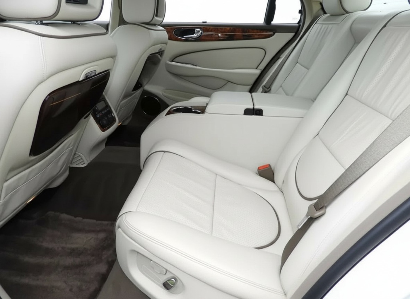 Foto van Jaguar Daimler