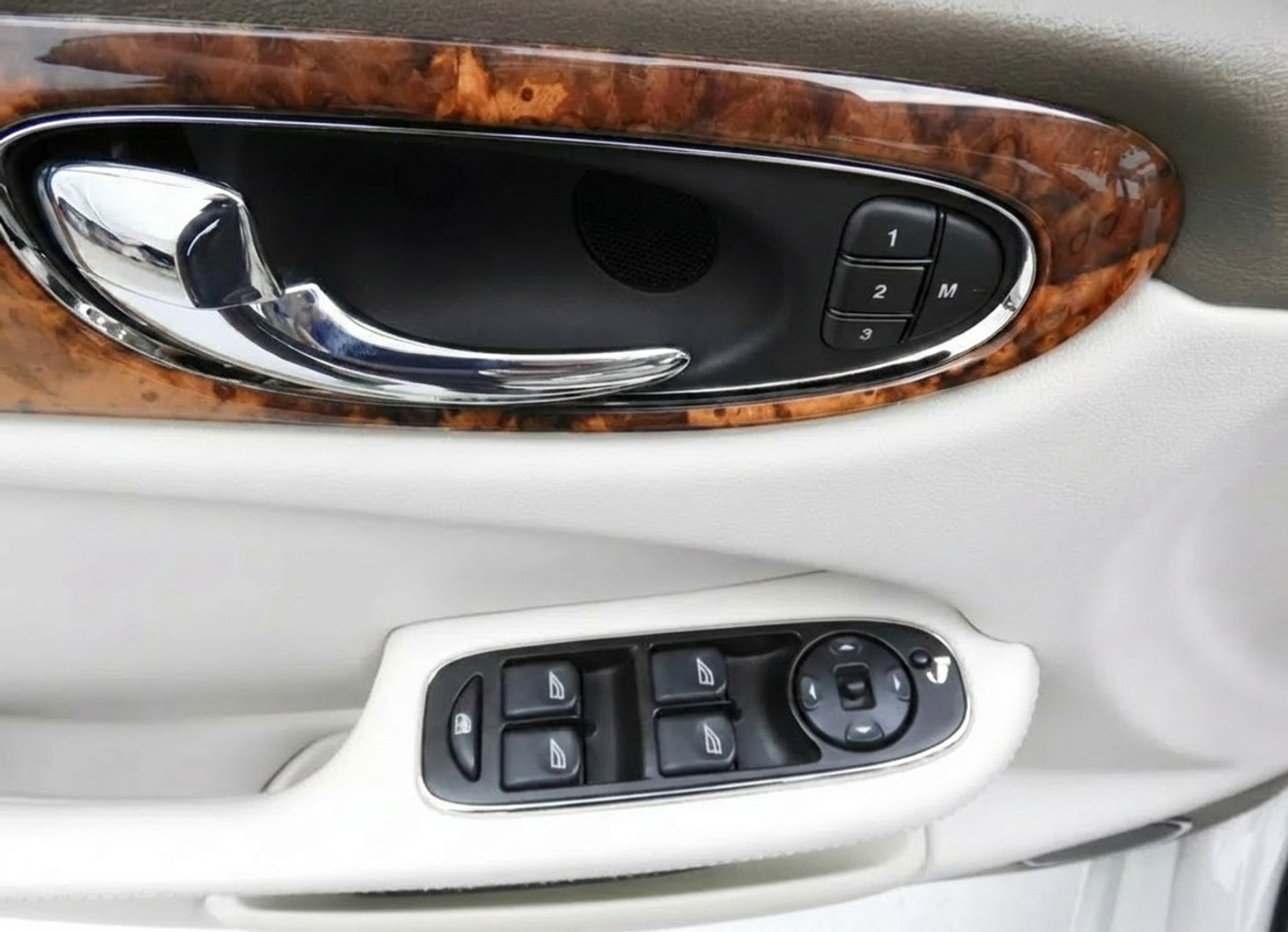 Foto van Jaguar Daimler