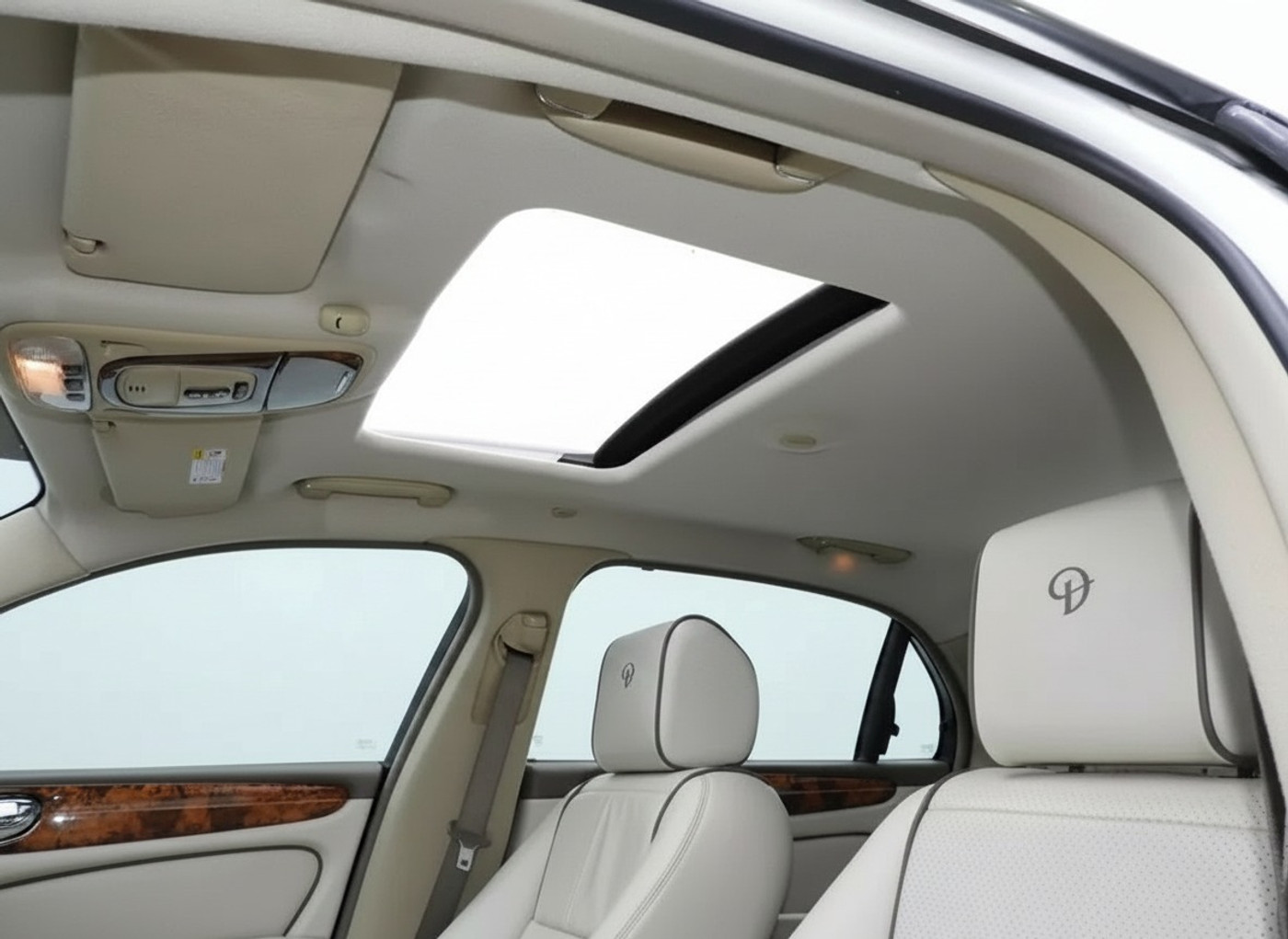 Foto van Jaguar Daimler