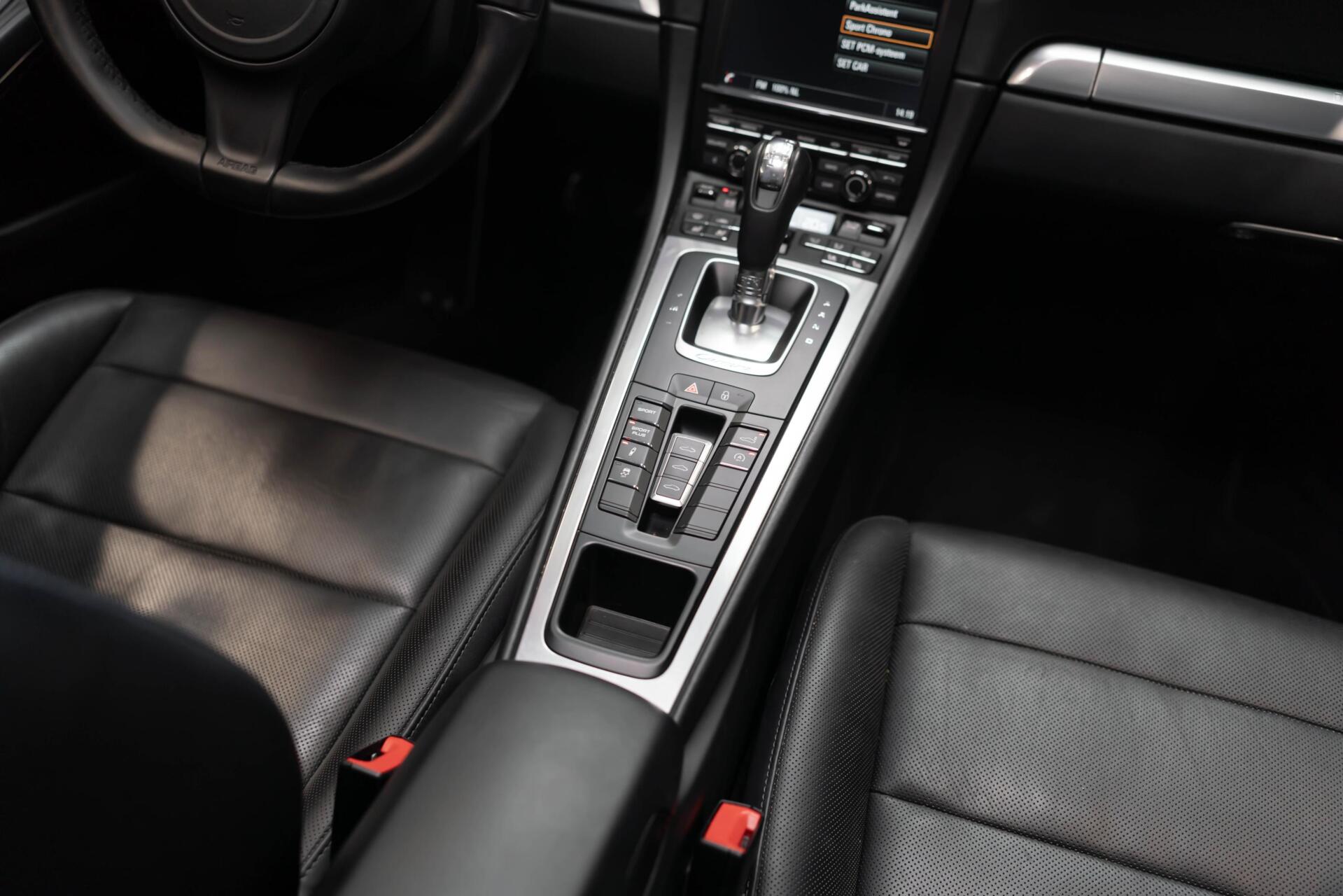 Foto van Porsche 911 Carrera 4