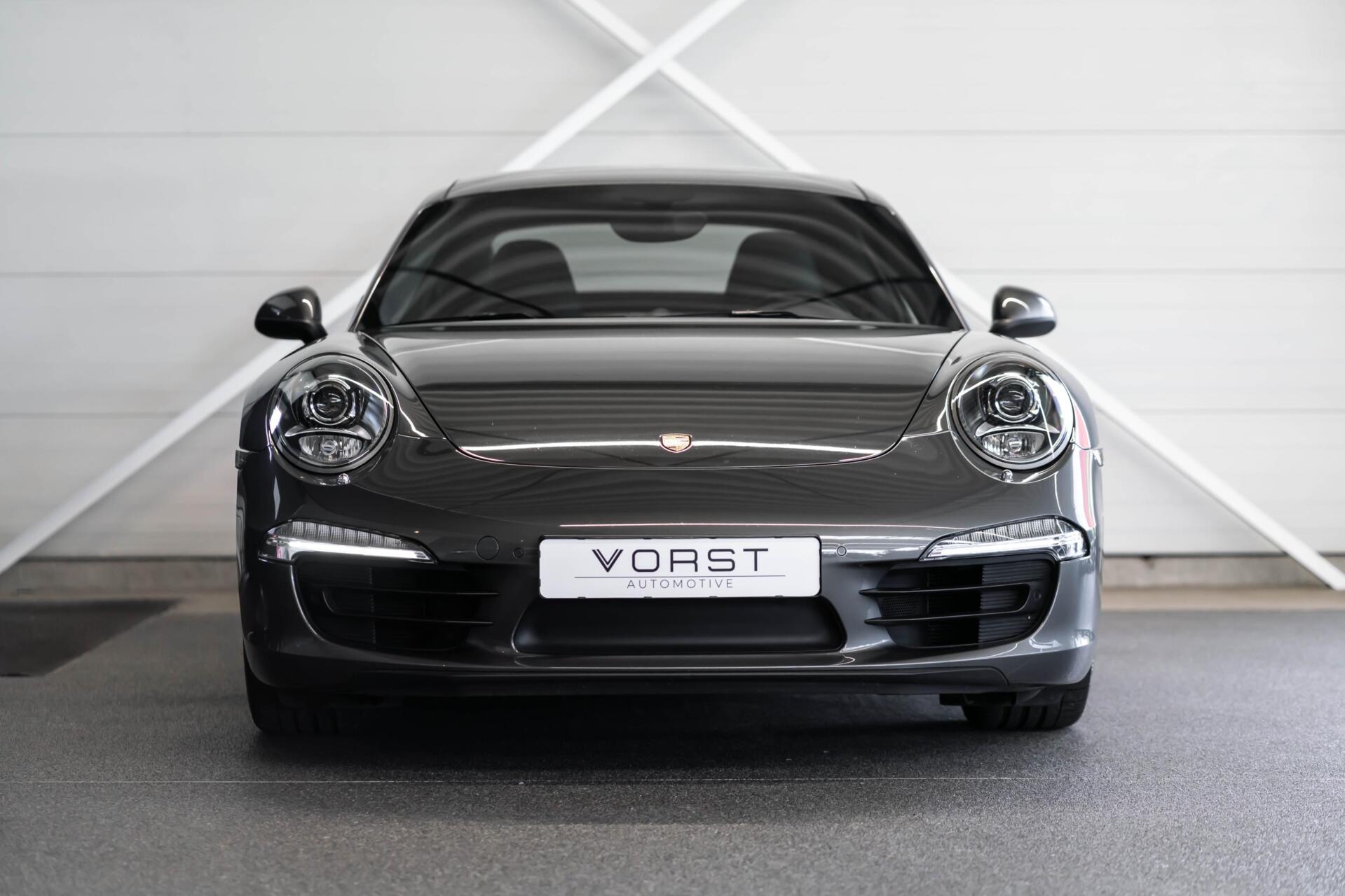 Foto van Porsche 911 Carrera 4
