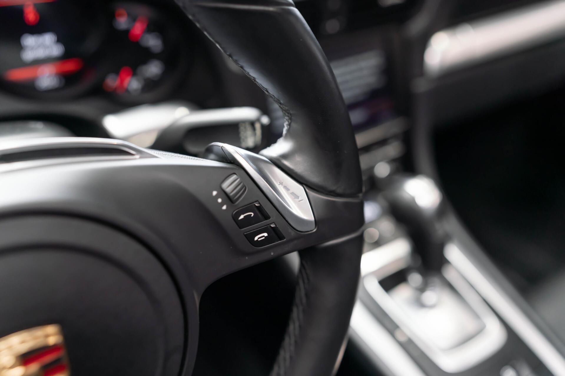 Foto van Porsche 911 Carrera 4