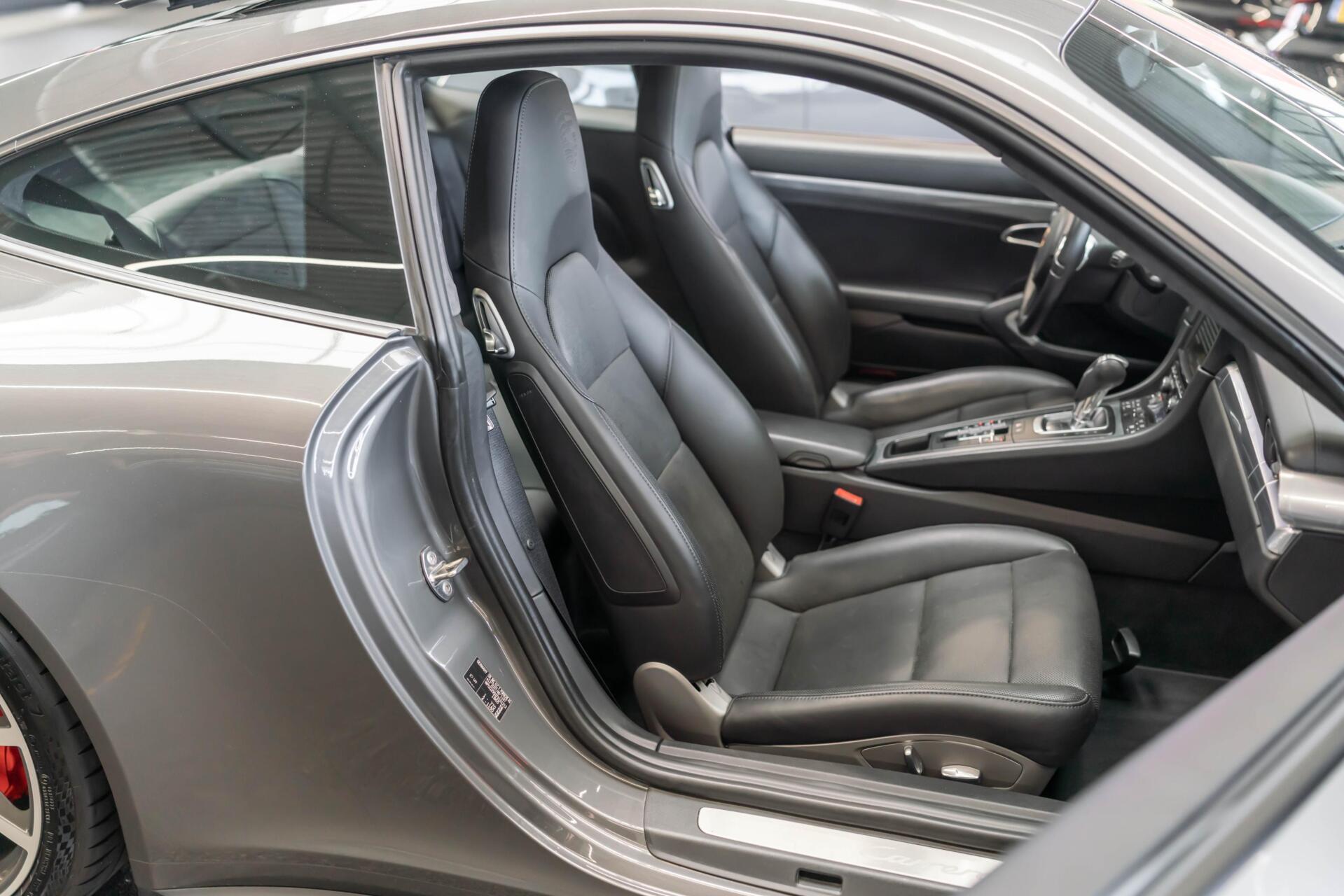 Foto van Porsche 911 Carrera 4