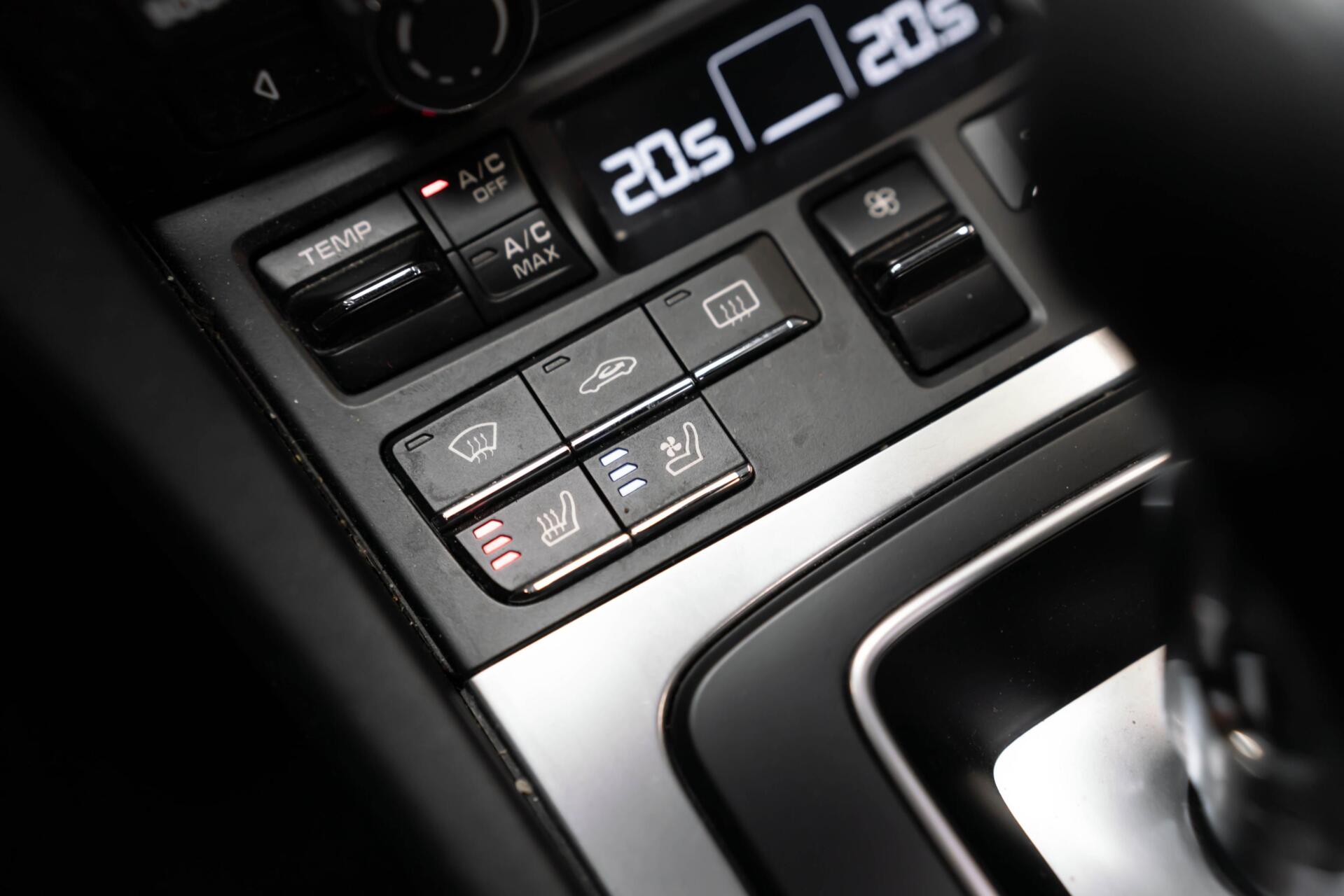 Foto van Porsche 911 Carrera 4