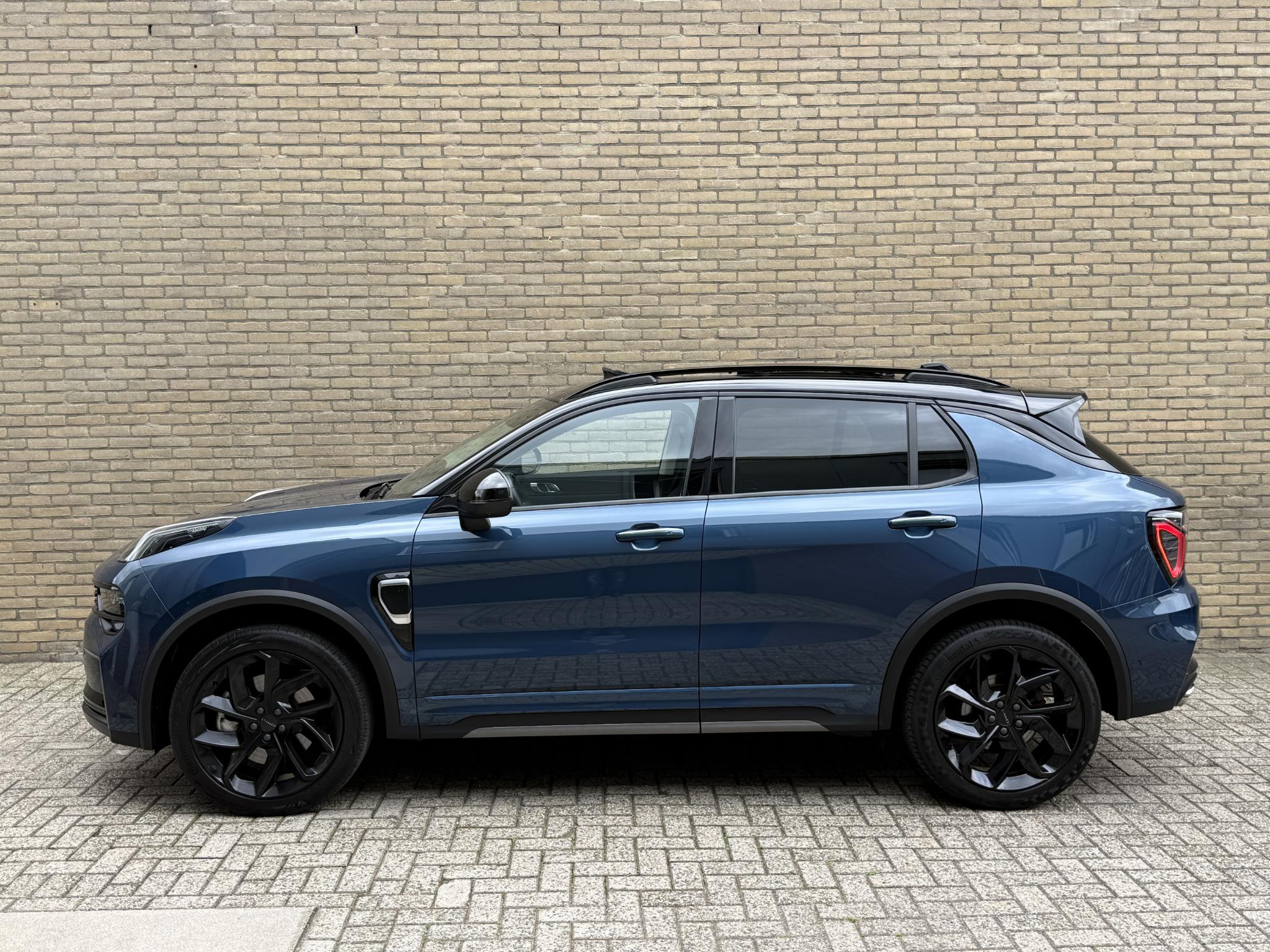 Foto van Lynk&co LYNK & Co 01