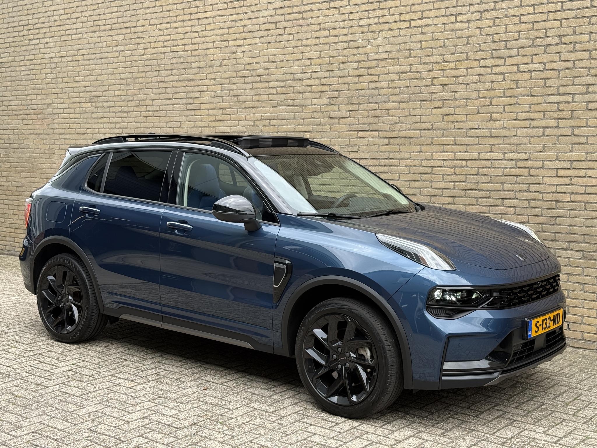 Foto van Lynk&co LYNK & Co 01