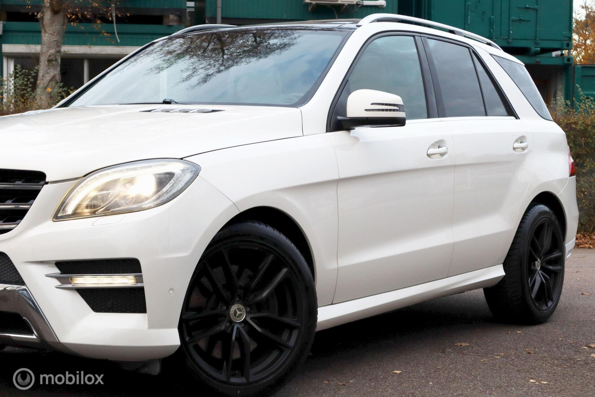 Foto van Mercedes-Benz ML 500 4Matic