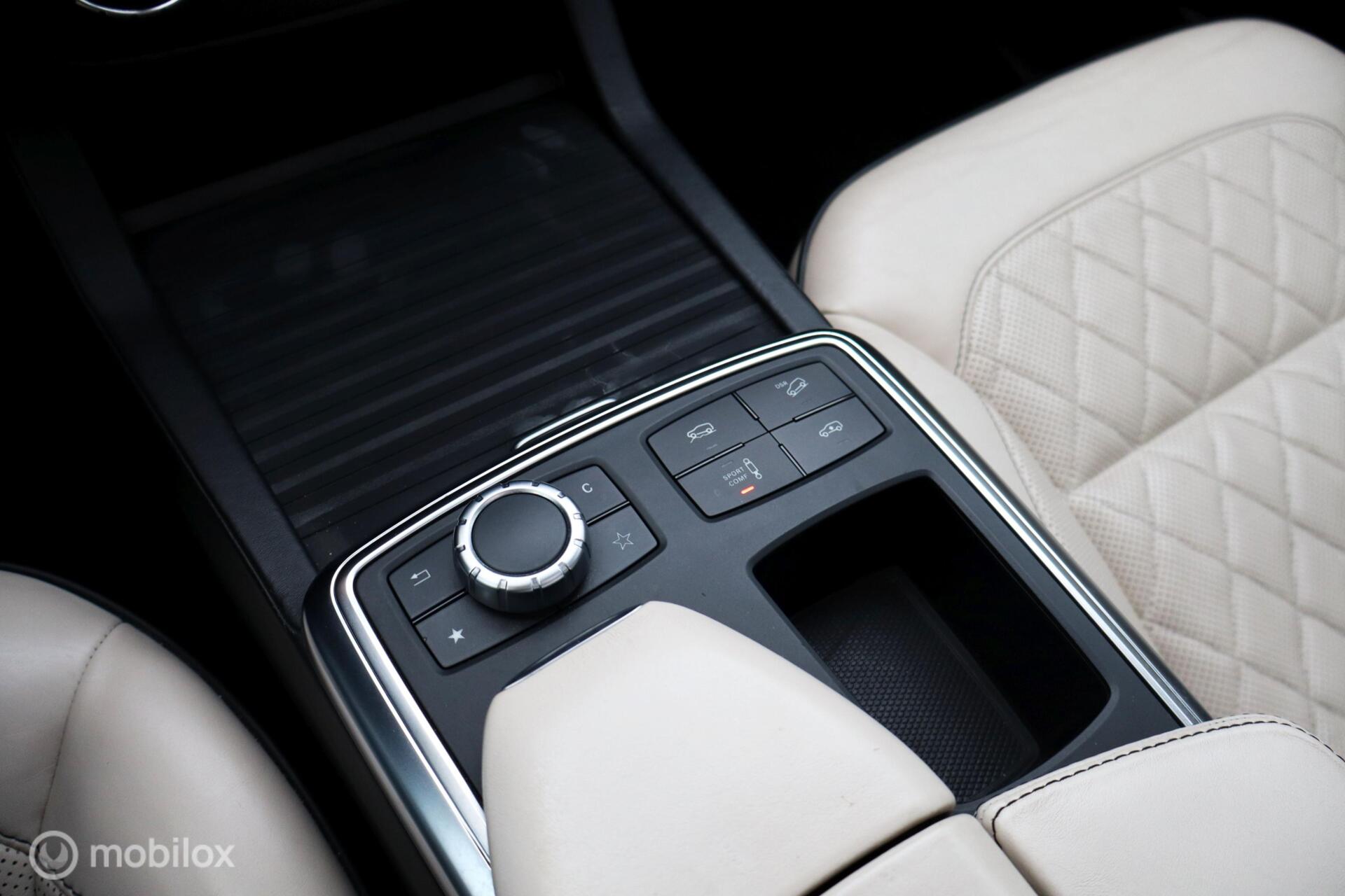 Foto van Mercedes-Benz ML 500 4Matic