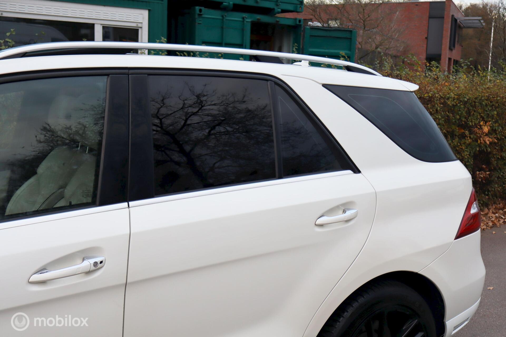 Foto van Mercedes-Benz ML 500 4Matic