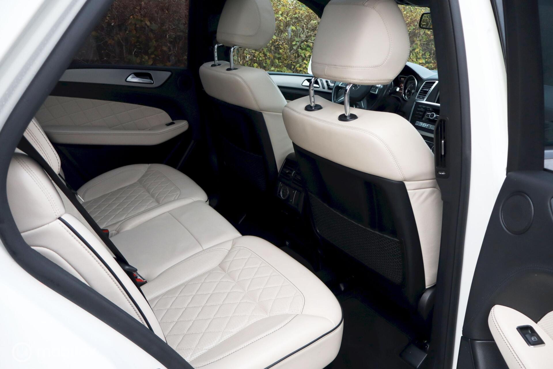 Foto van Mercedes-Benz ML 500 4Matic