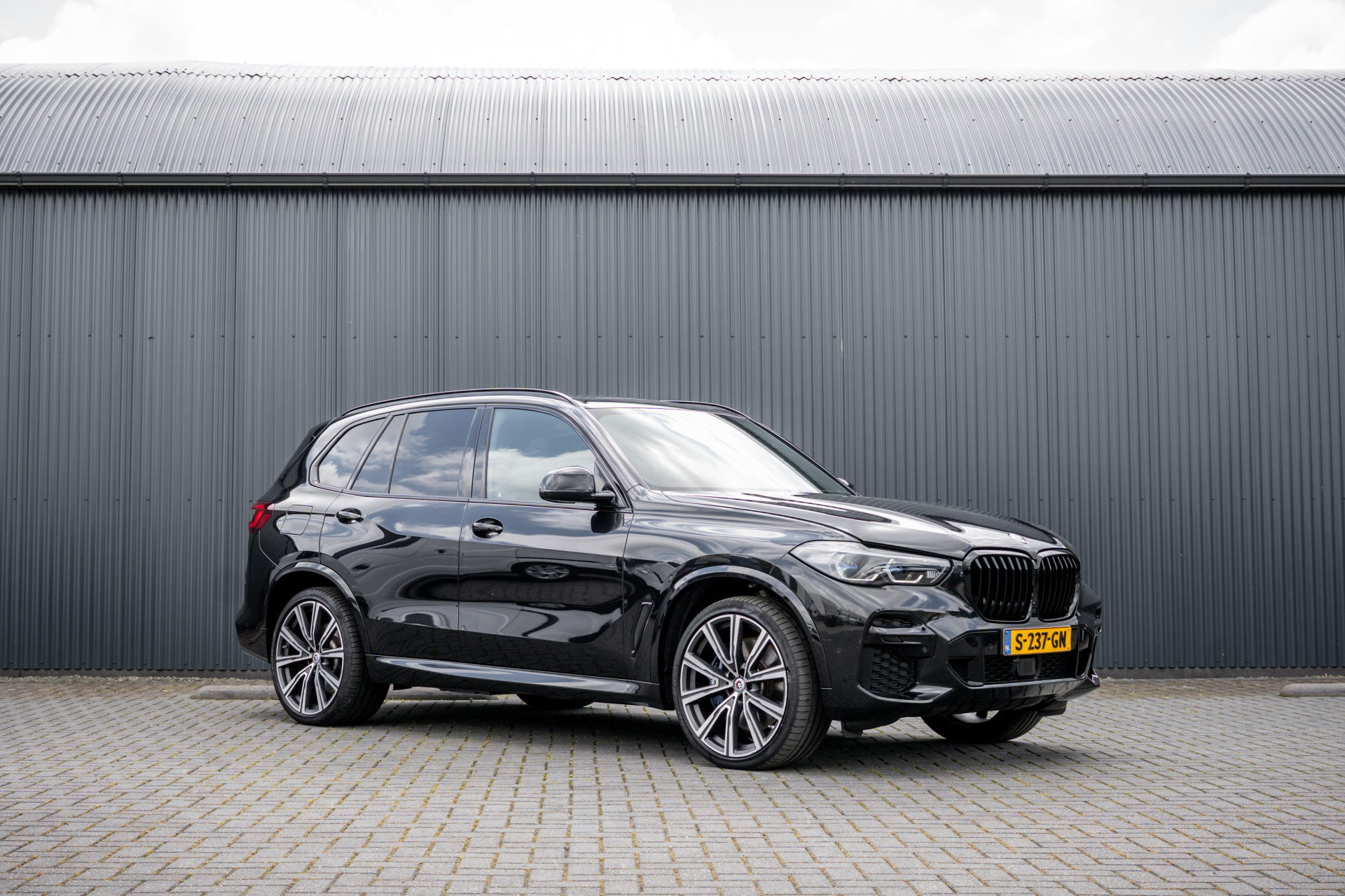 Foto van BMW X5 Xdrive45e