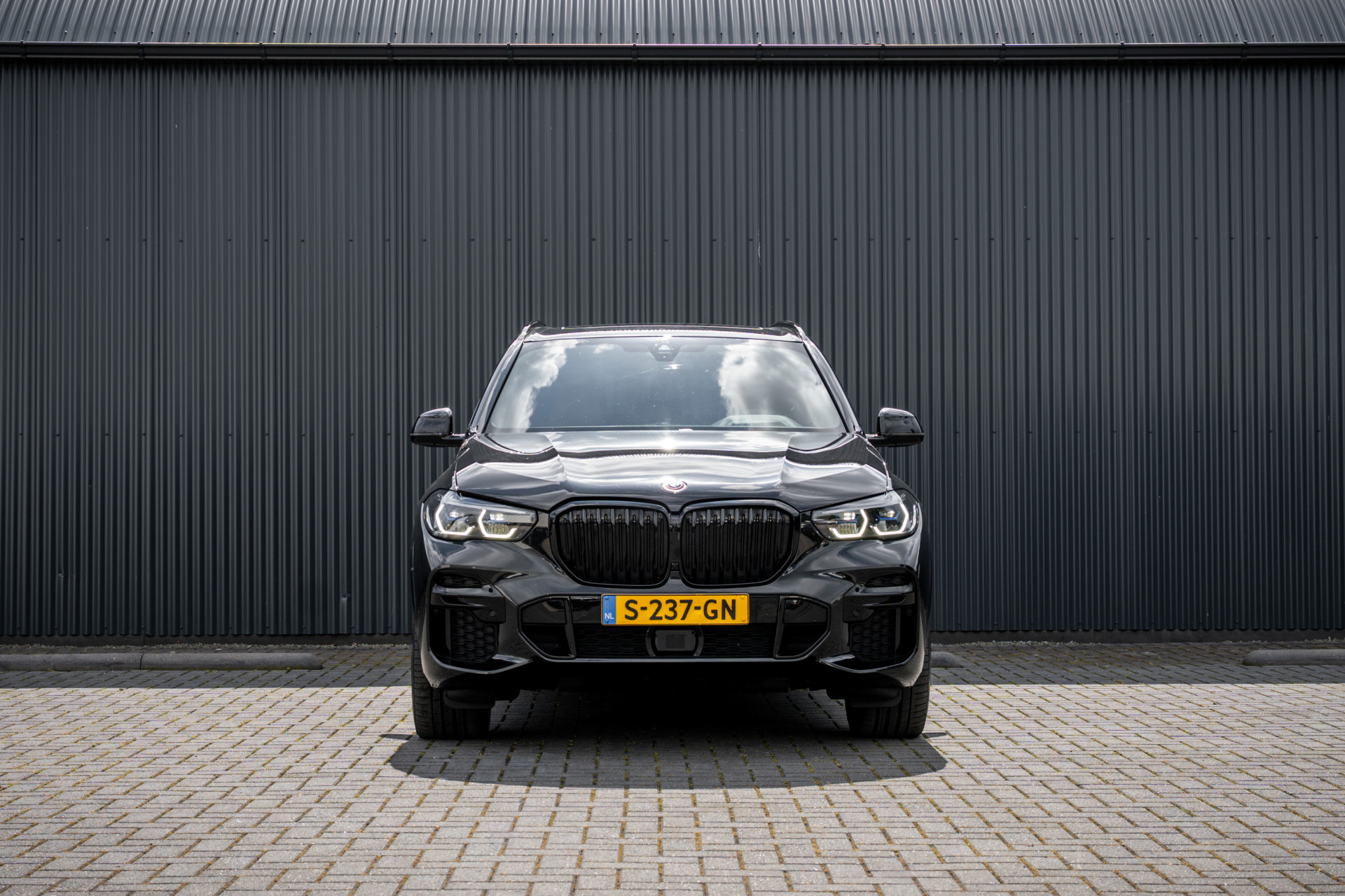 Foto van BMW X5 Xdrive45e