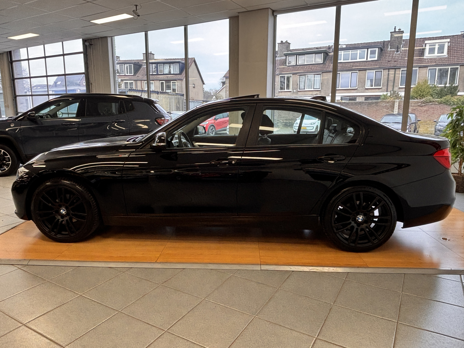 Foto van BMW 318i