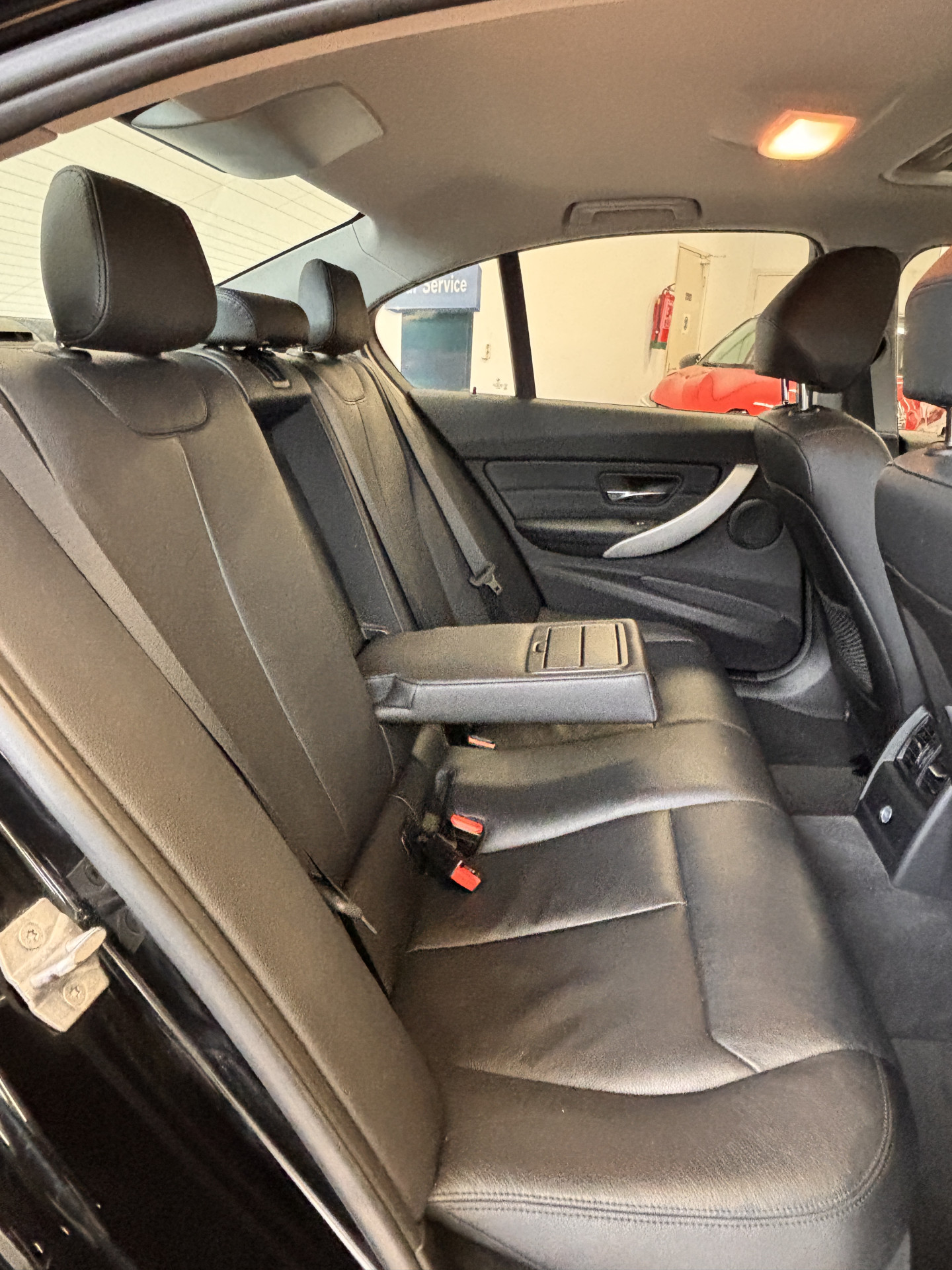 Foto van BMW 318i