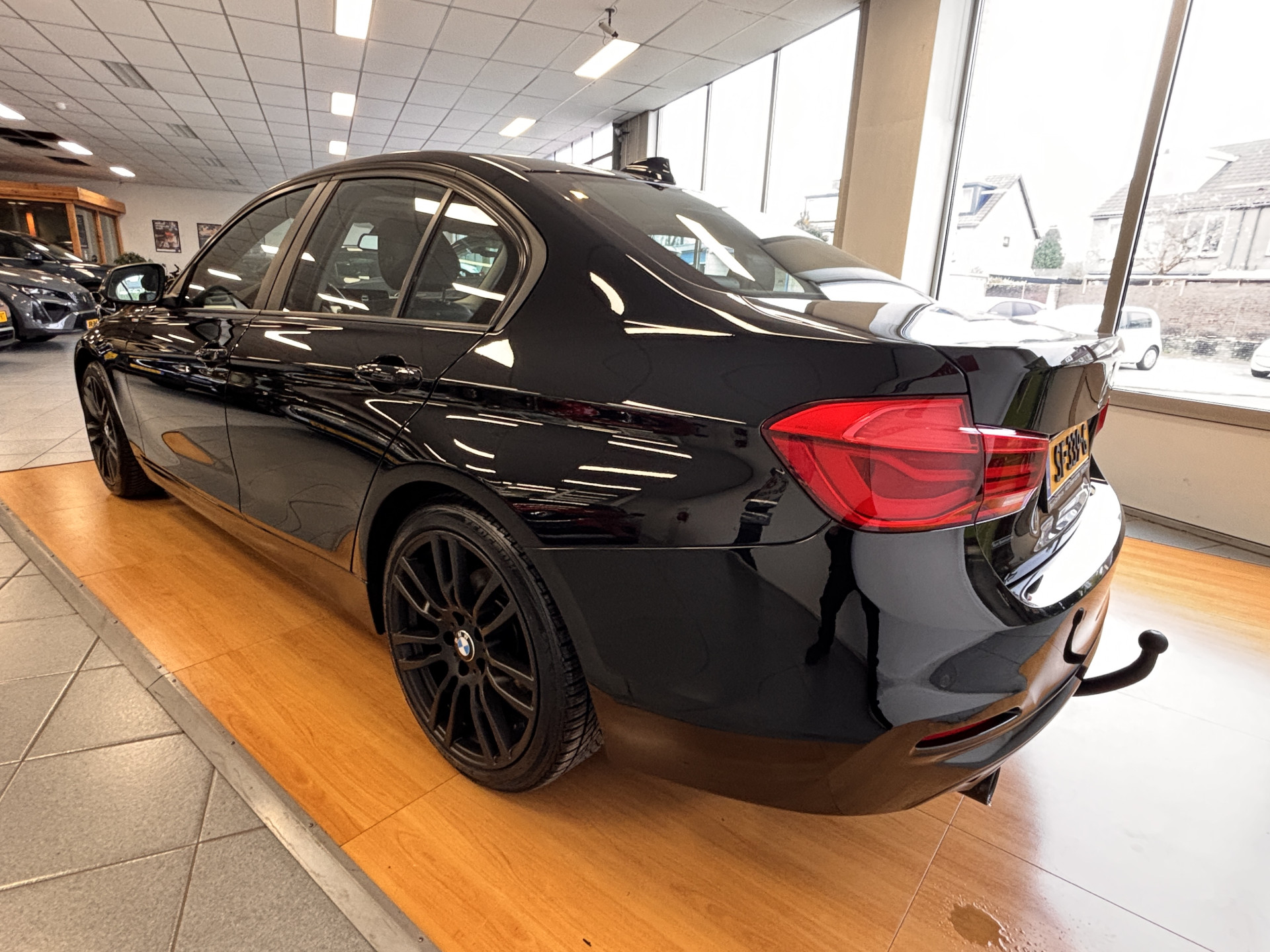 Foto van BMW 318i