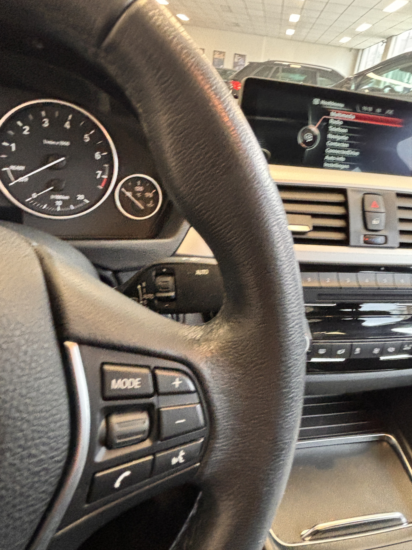 Foto van BMW 318i