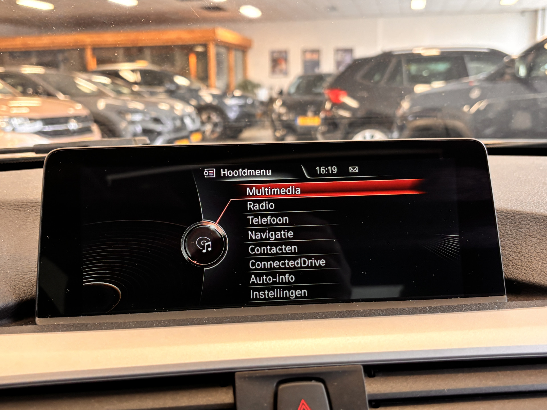 Foto van BMW 318i