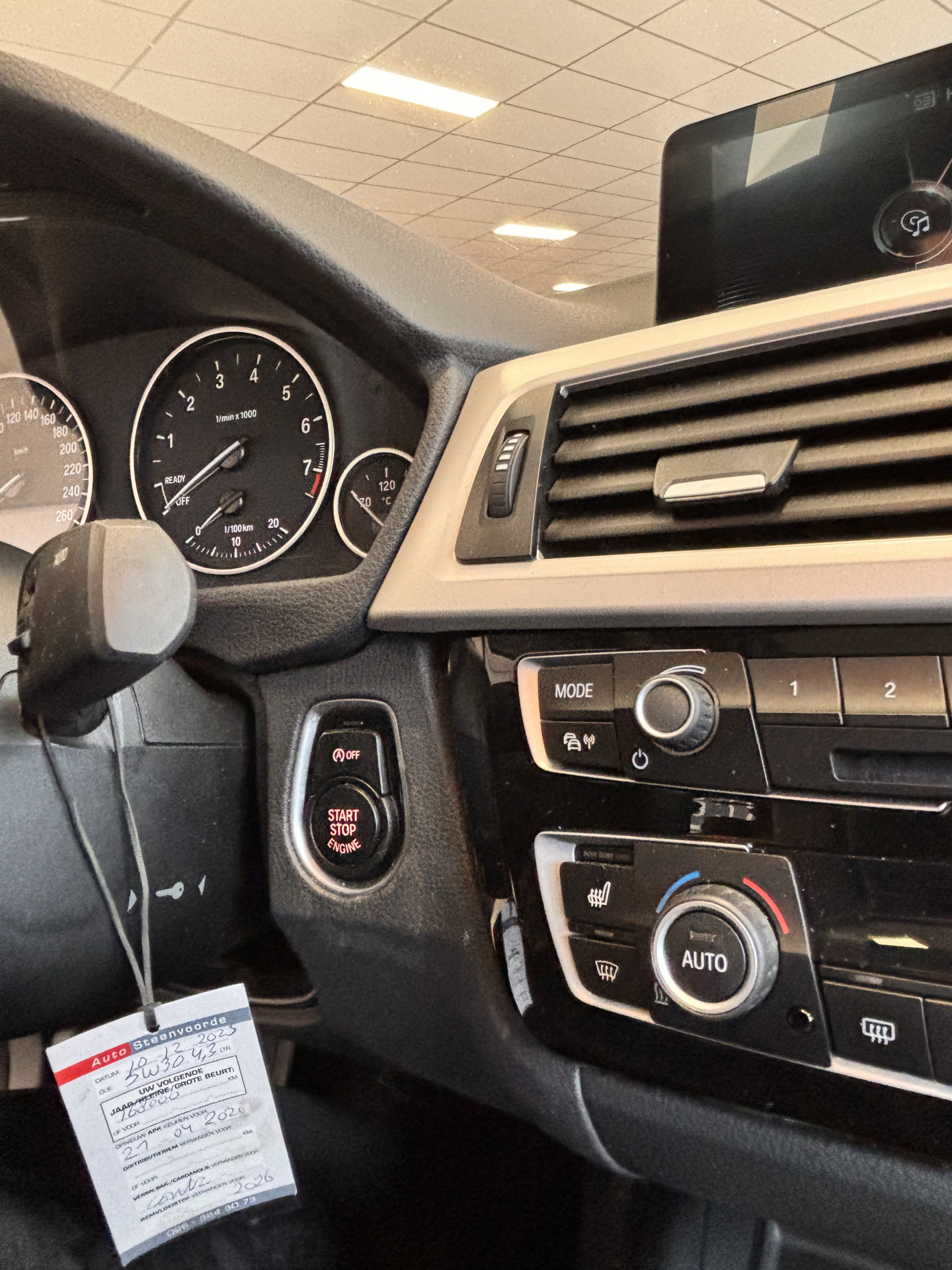 Foto van BMW 318i