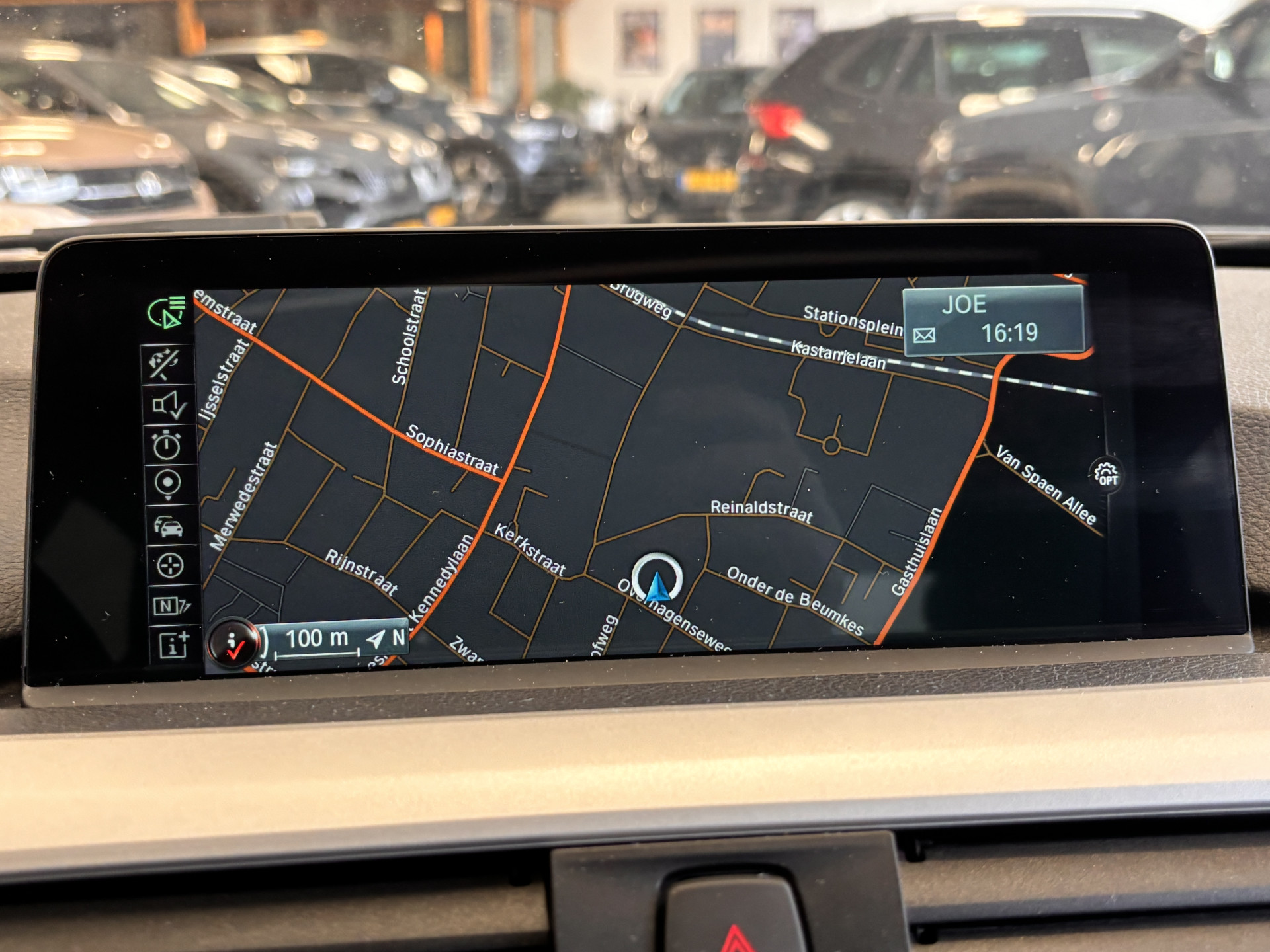 Foto van BMW 318i