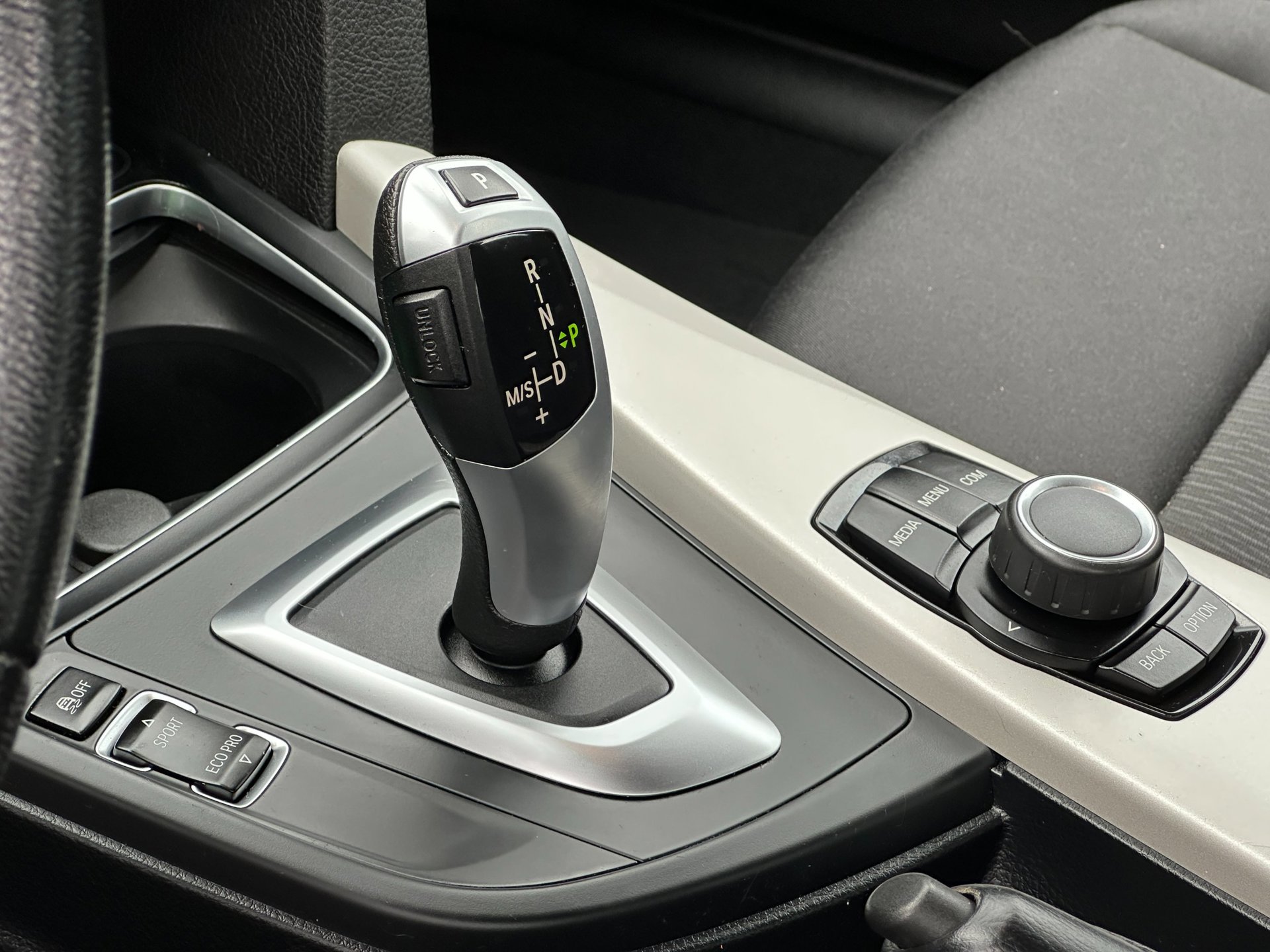 Foto van BMW 318i