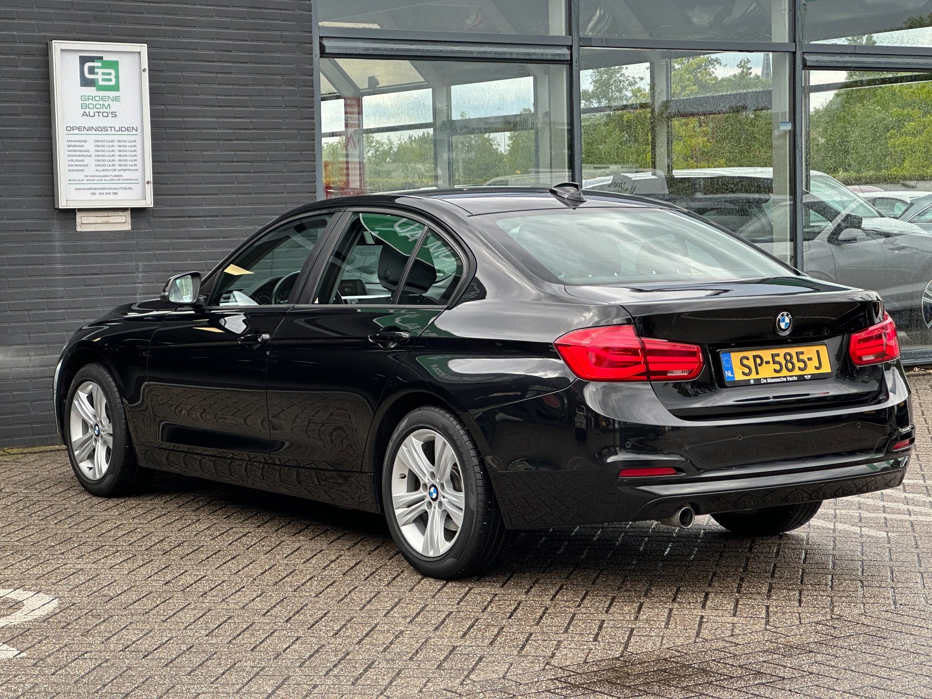 Foto van BMW 318i