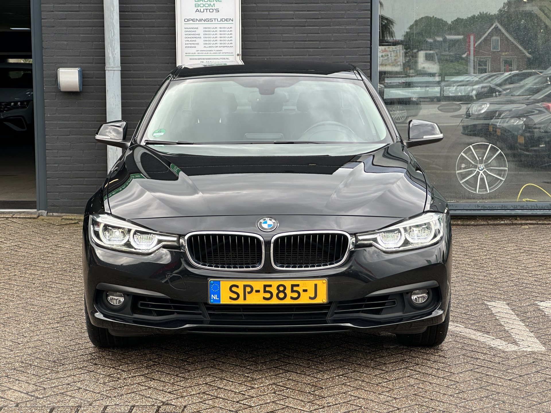 Foto van BMW 318i