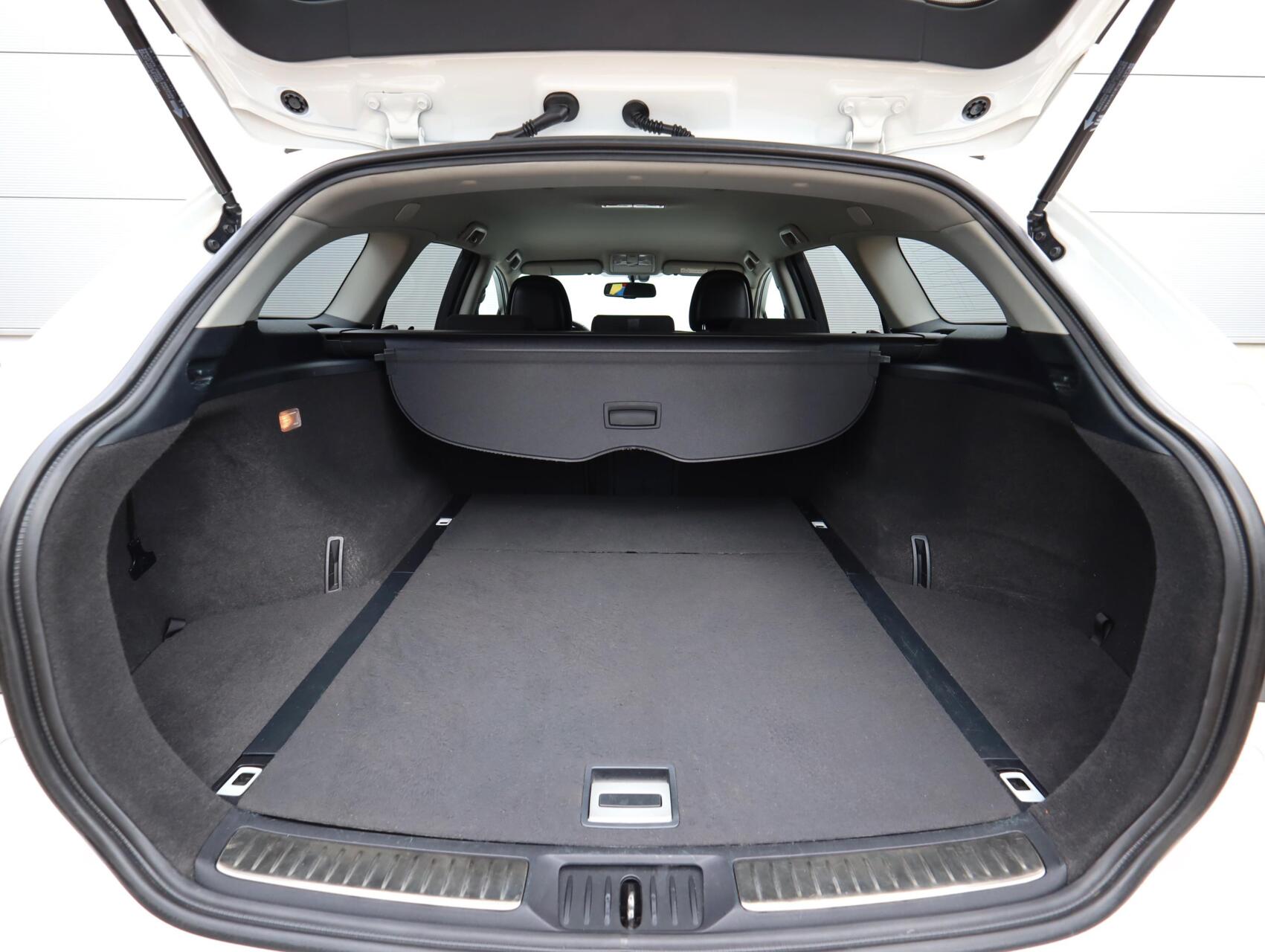 Foto van Toyota Toyota Avensis