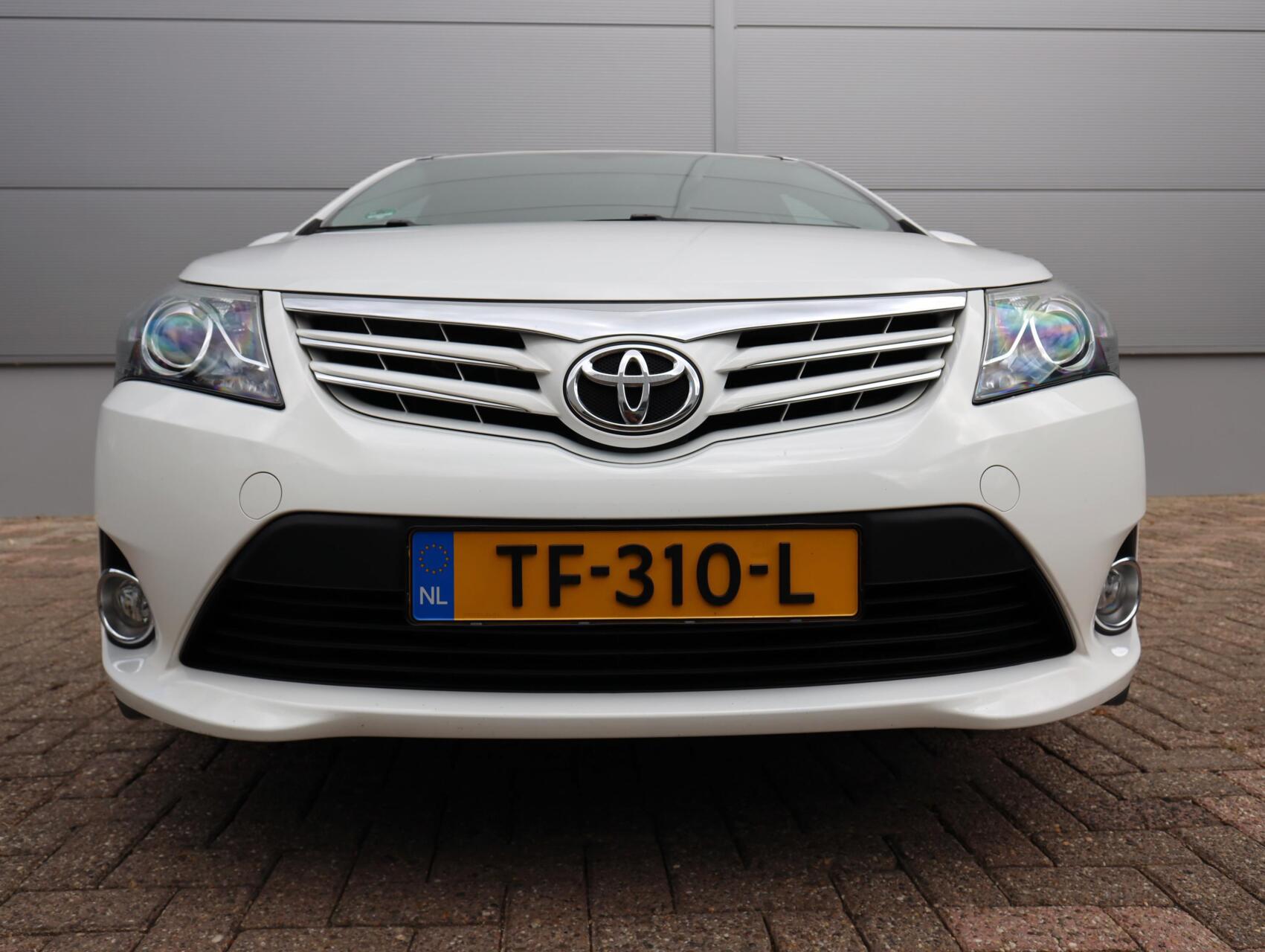 Foto van Toyota Toyota Avensis