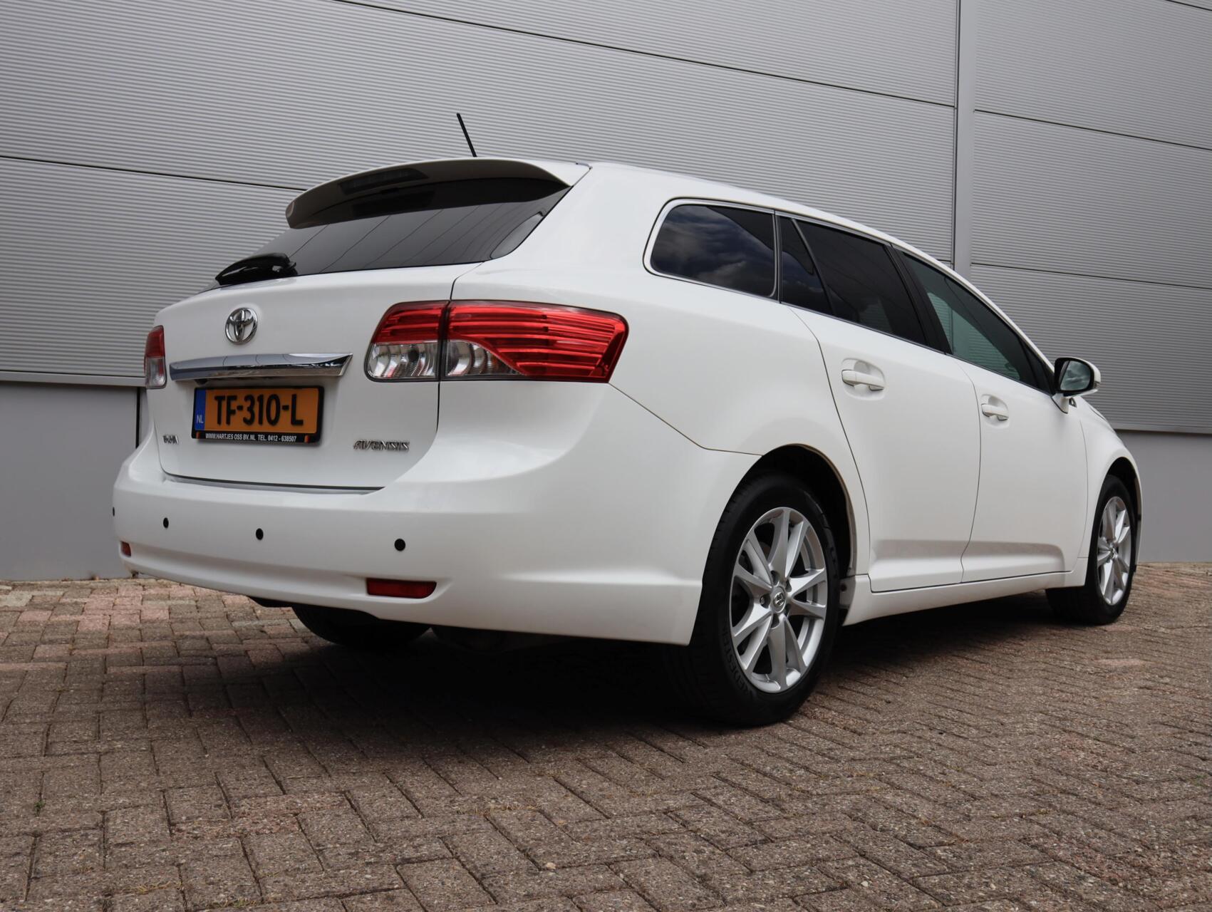 Foto van Toyota Toyota Avensis