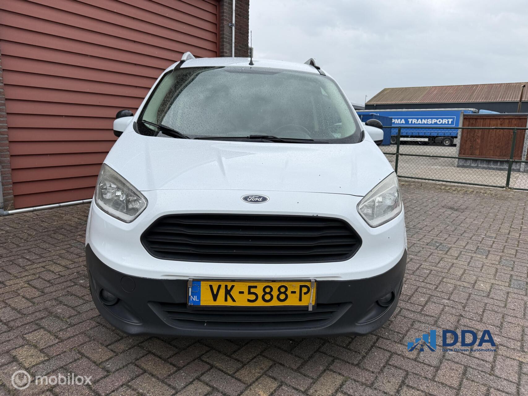 Foto van Ford Transit Courier