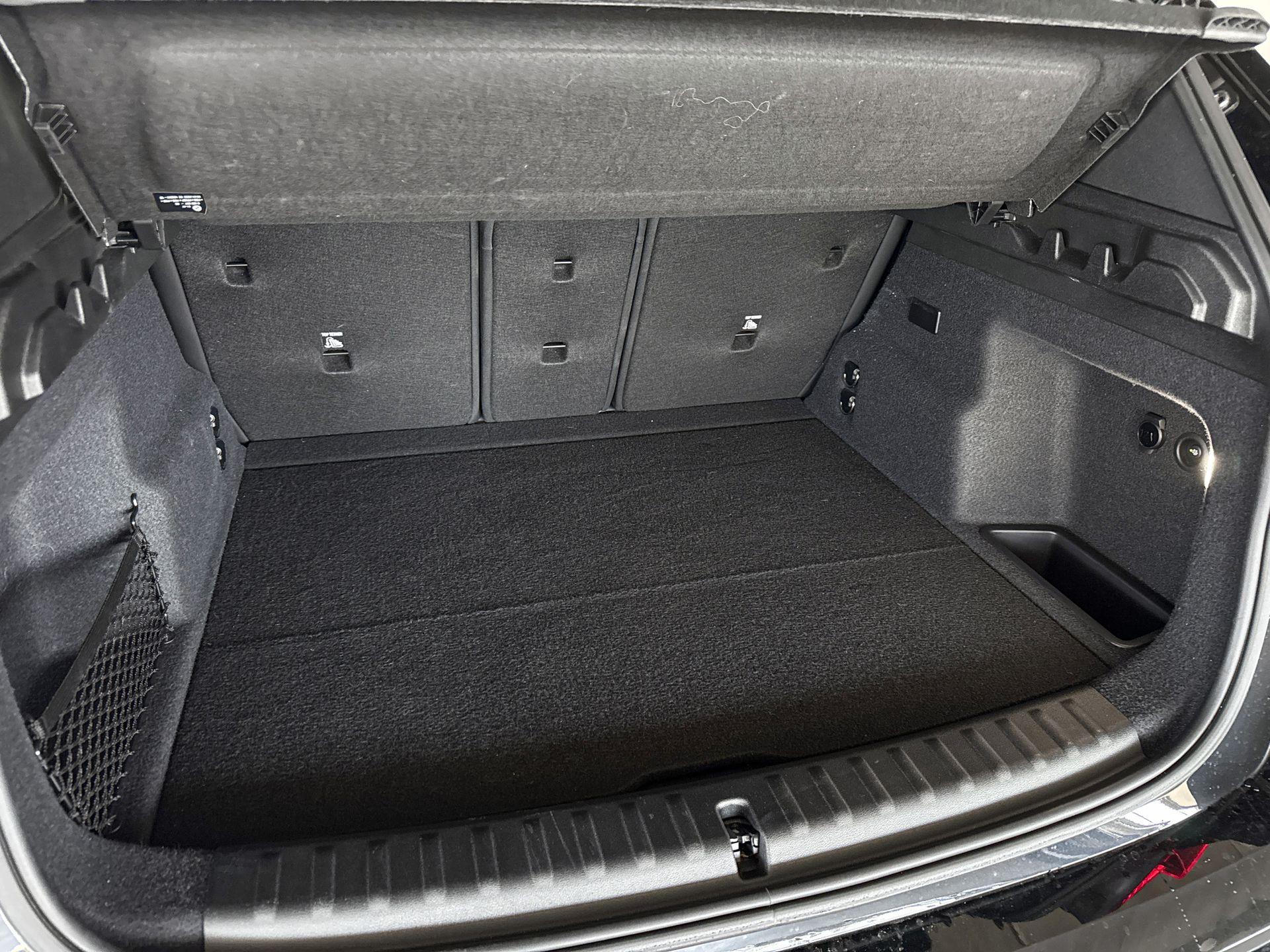 Foto van BMW Ix1 Xdrive30