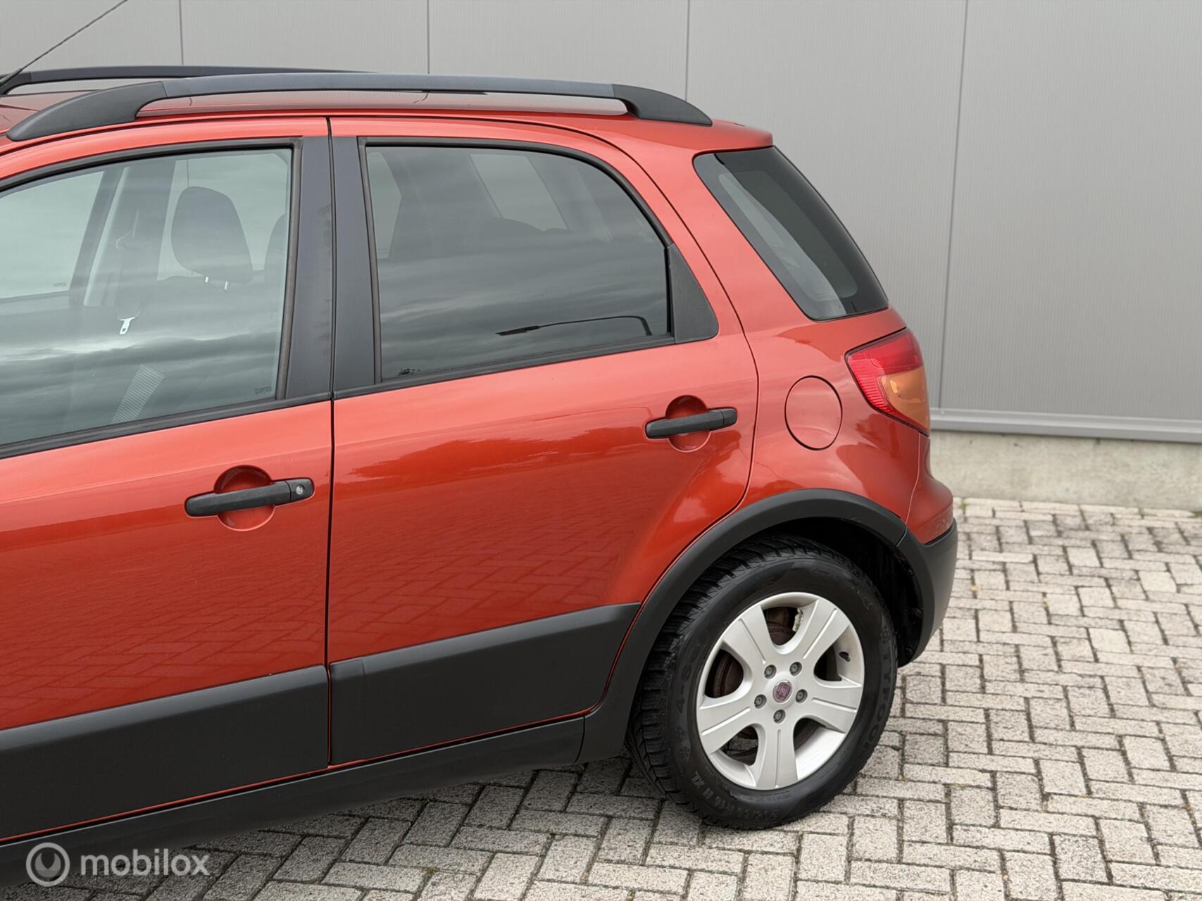 Foto van Fiat Fiat Sedici