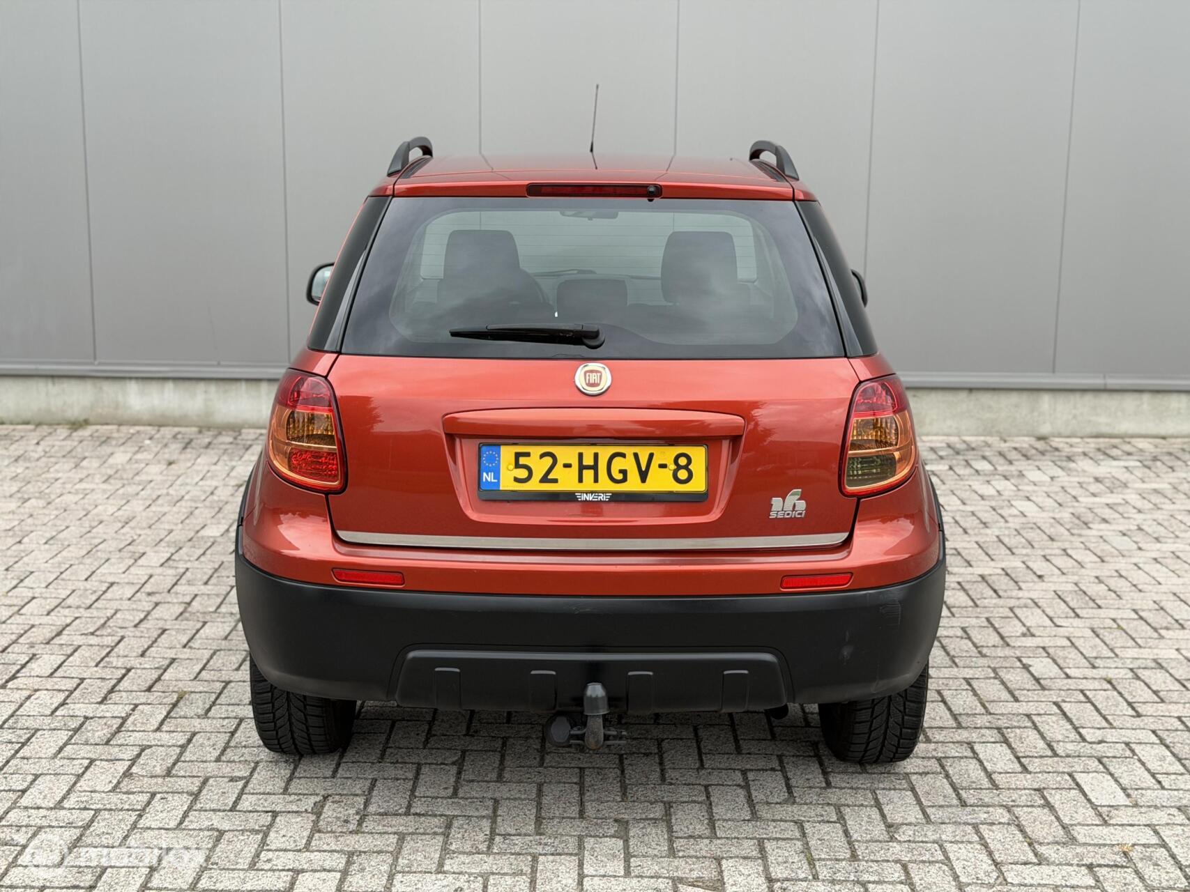 Foto van Fiat Fiat Sedici