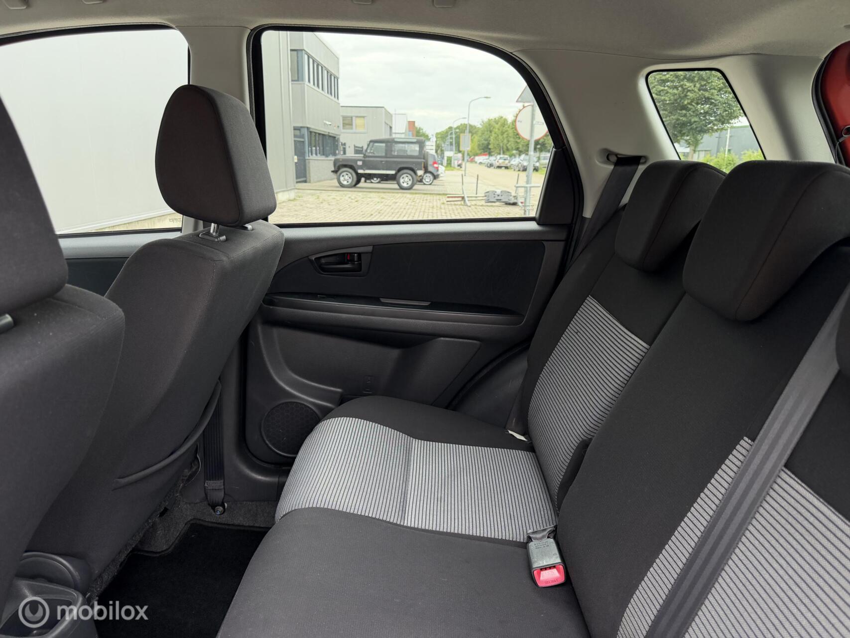 Foto van Fiat Fiat Sedici
