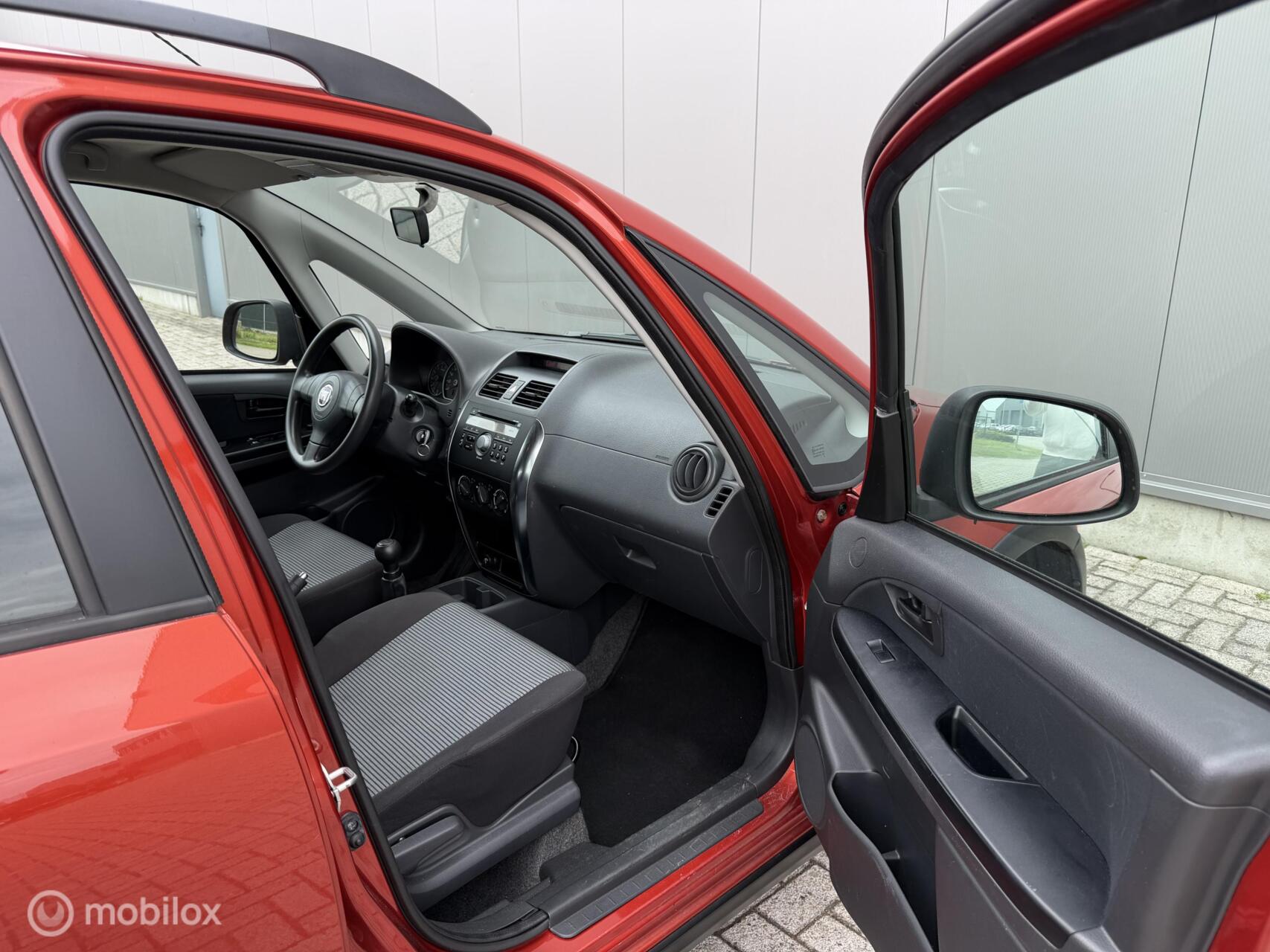 Foto van Fiat Fiat Sedici