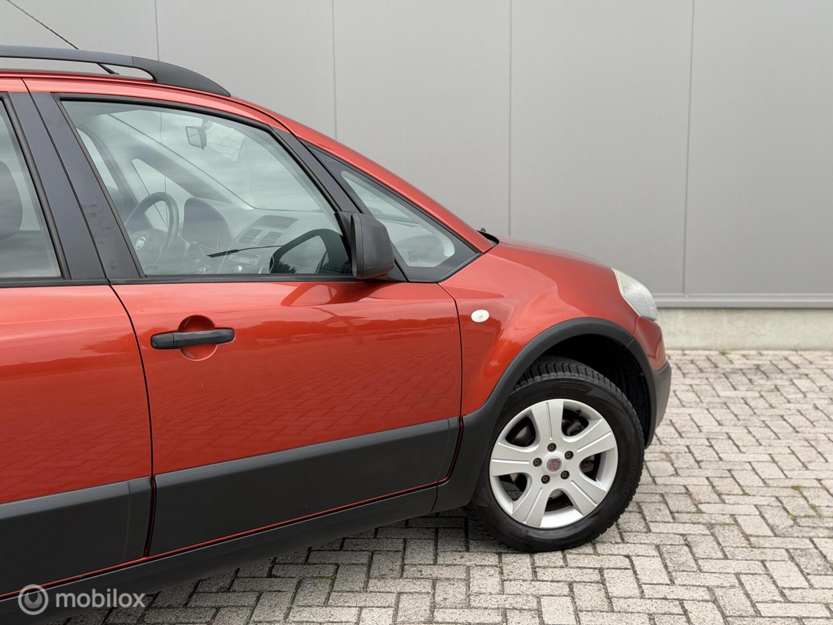 Foto van Fiat Fiat Sedici