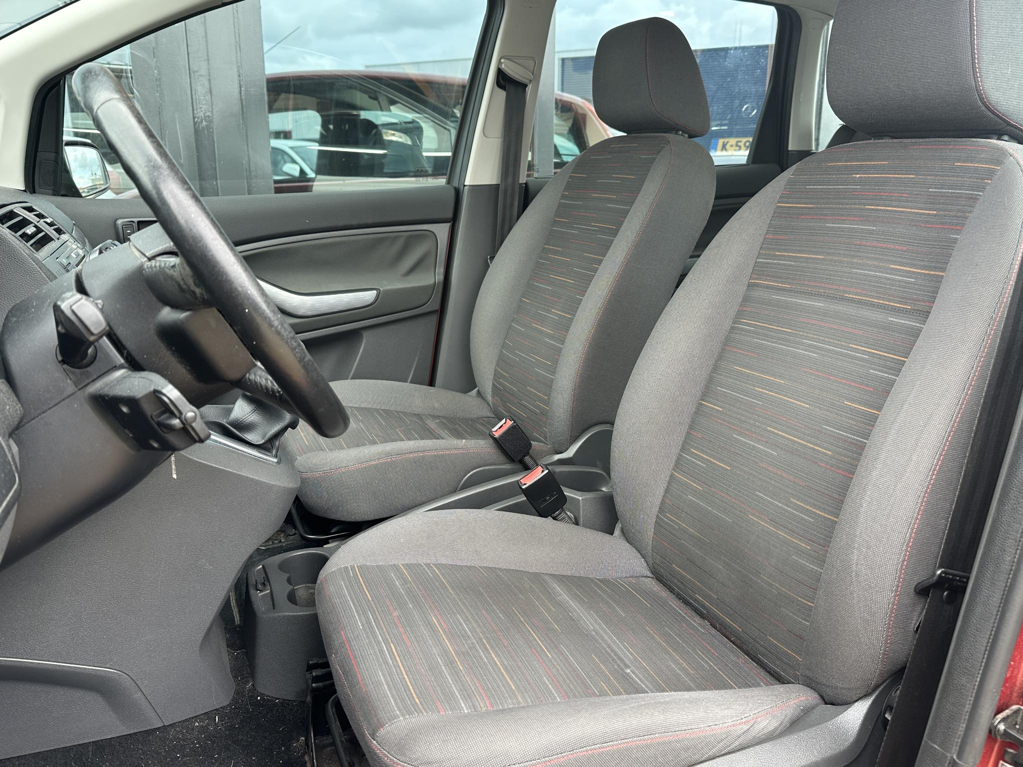 Foto van Ford C-max