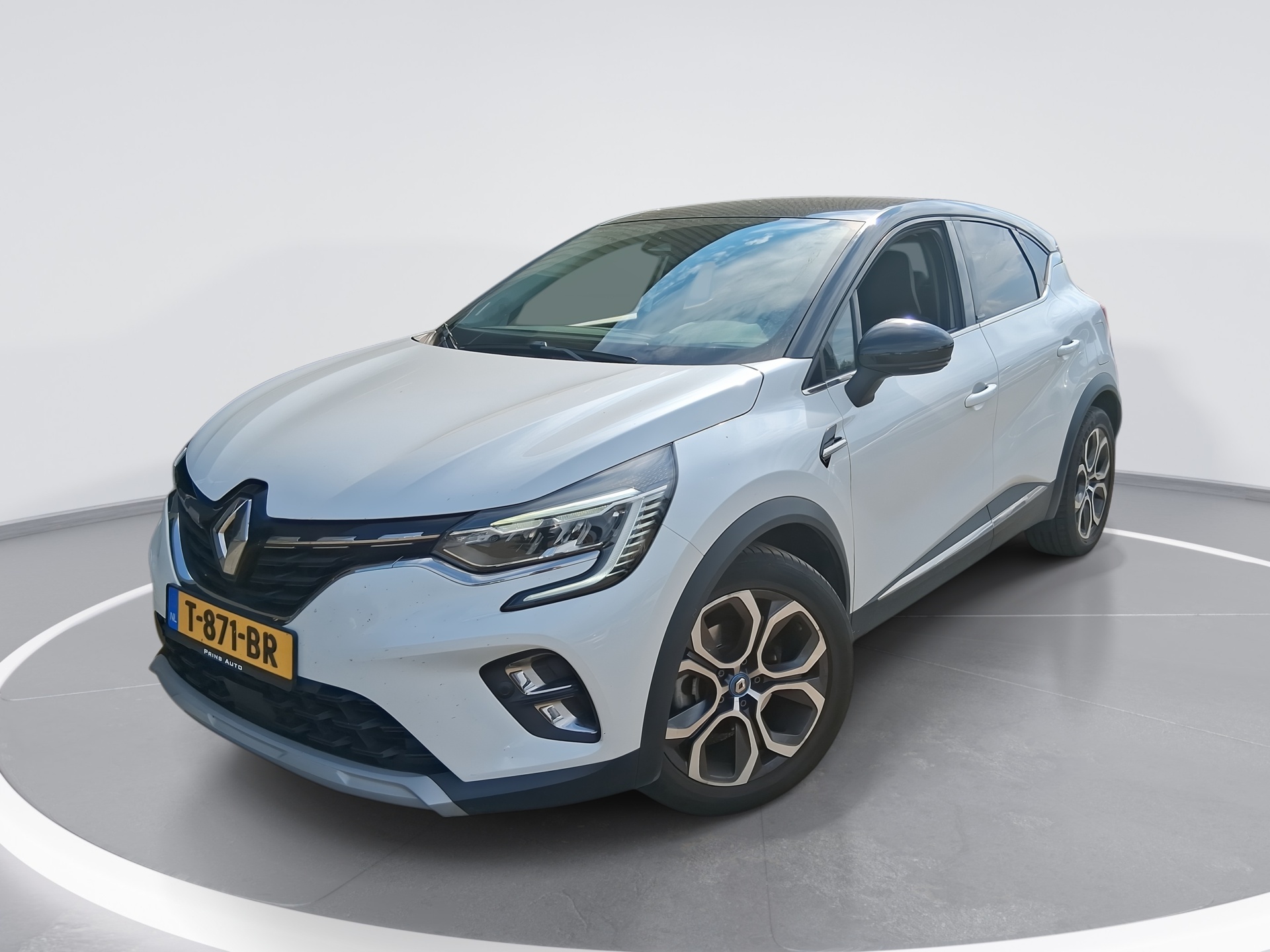 Renault Captur 1.6 E-Tech Plug-in Hybrid 160 Intens[CARPLAY[NAVI]CAMERA] 2020 - voorkant