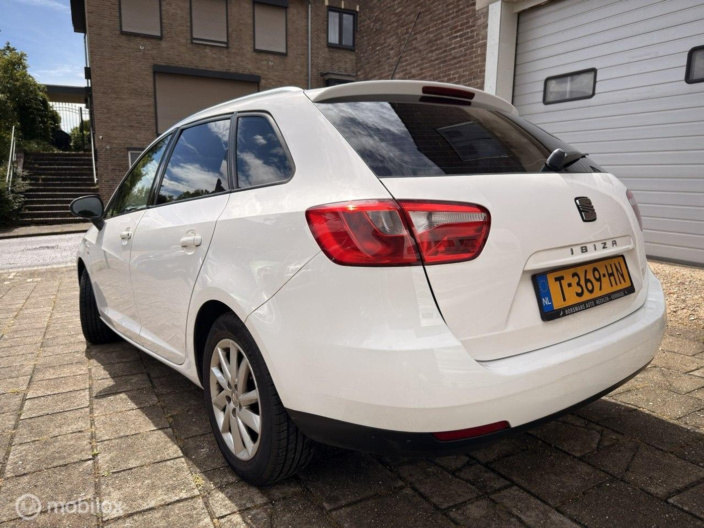 Foto van Seat Ibiza ST