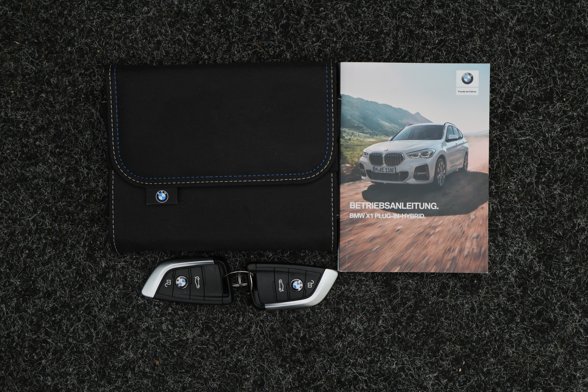 Foto van BMW X1 Xdrive25e